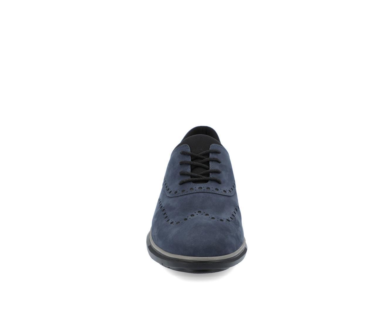 Women's Journee Collection SaarII Pumps Product Image