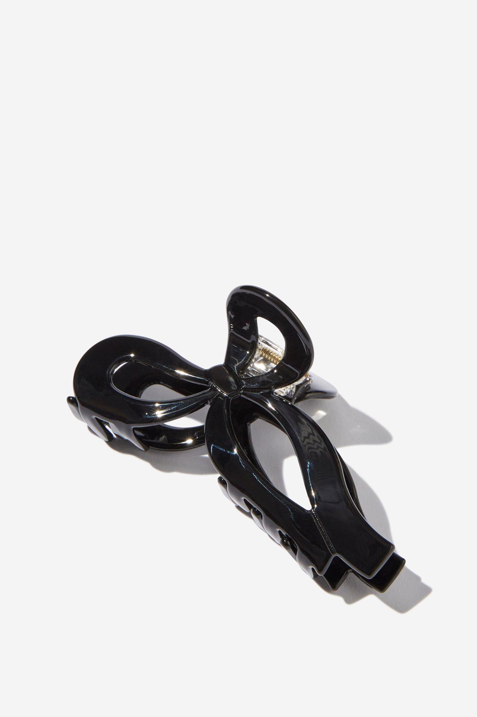 Lily Hair Claw Product Image