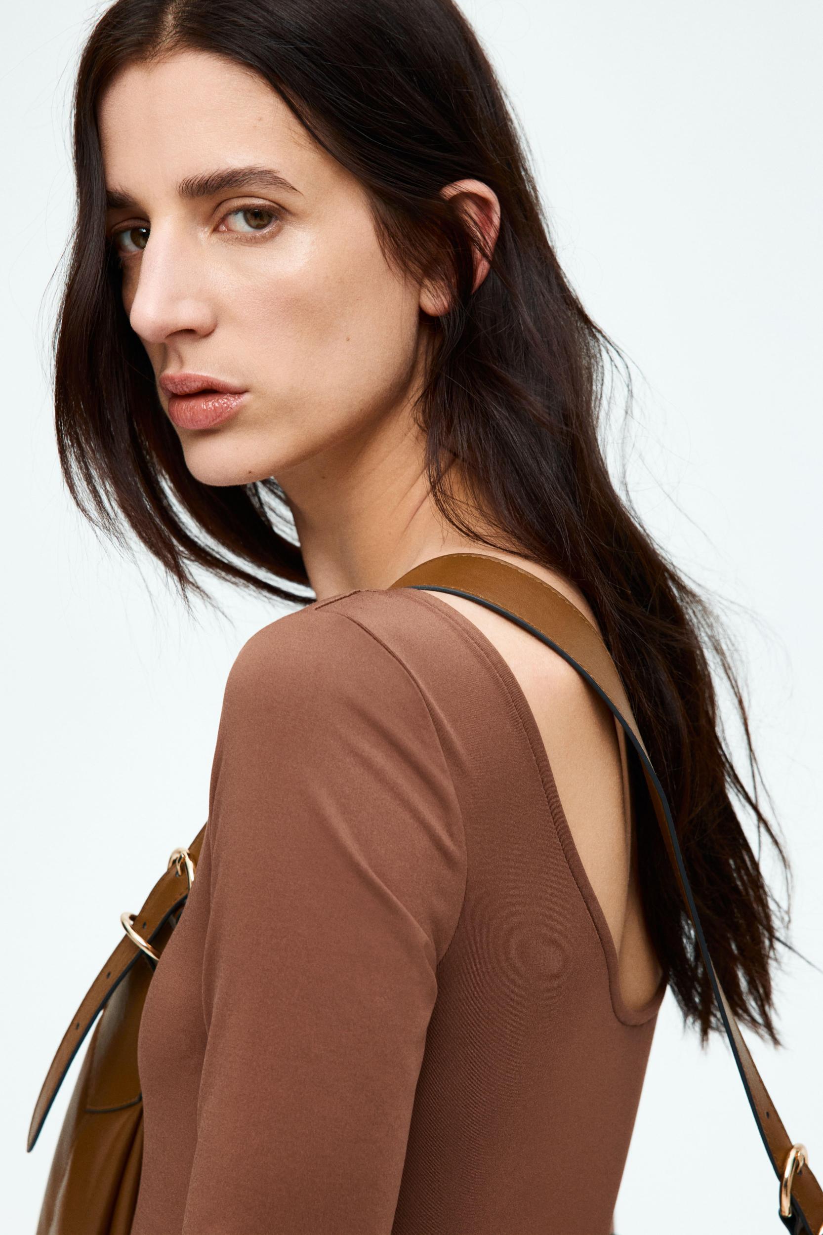 Ballerina-Neckline Top Product Image