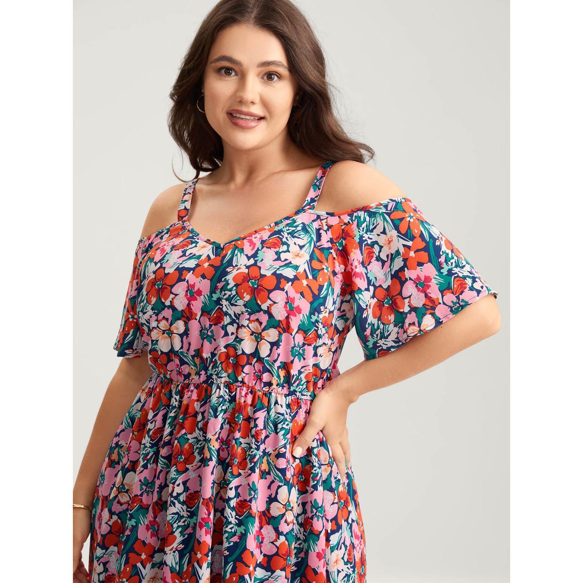 Plus Size Floral Print Off-Shoulder Pockets Midi Dress DarkBlue Women Heart neckline Short sleeve Curvy BloomChic 14-16/1X Product Image