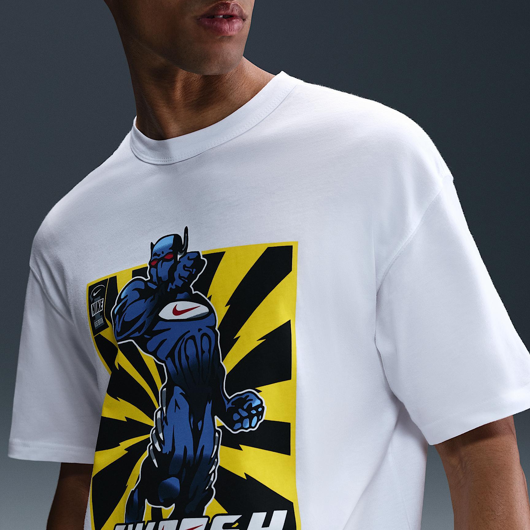 Nike Men's Max90 Fitness T-Shirt Product Image