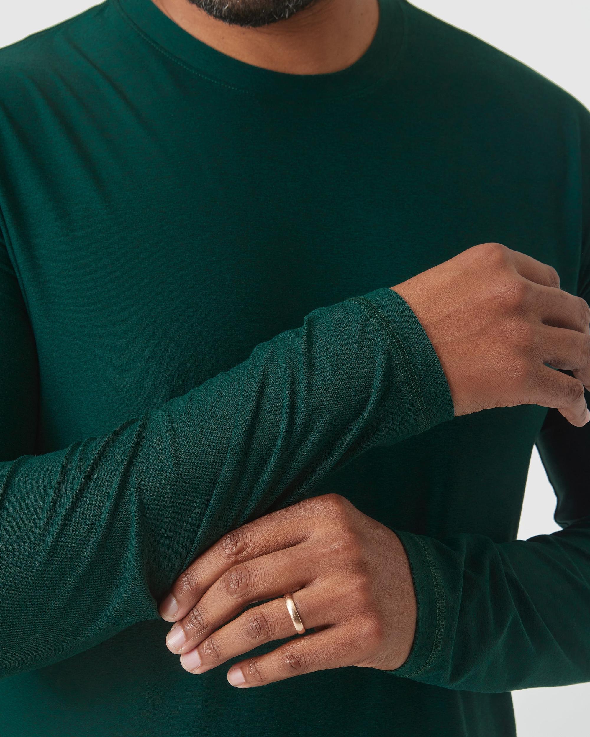 Evergreen Heather Active Long Sleeve Crew T-Shirt Product Image