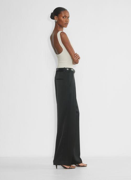 sculpt knit leading top Product Image