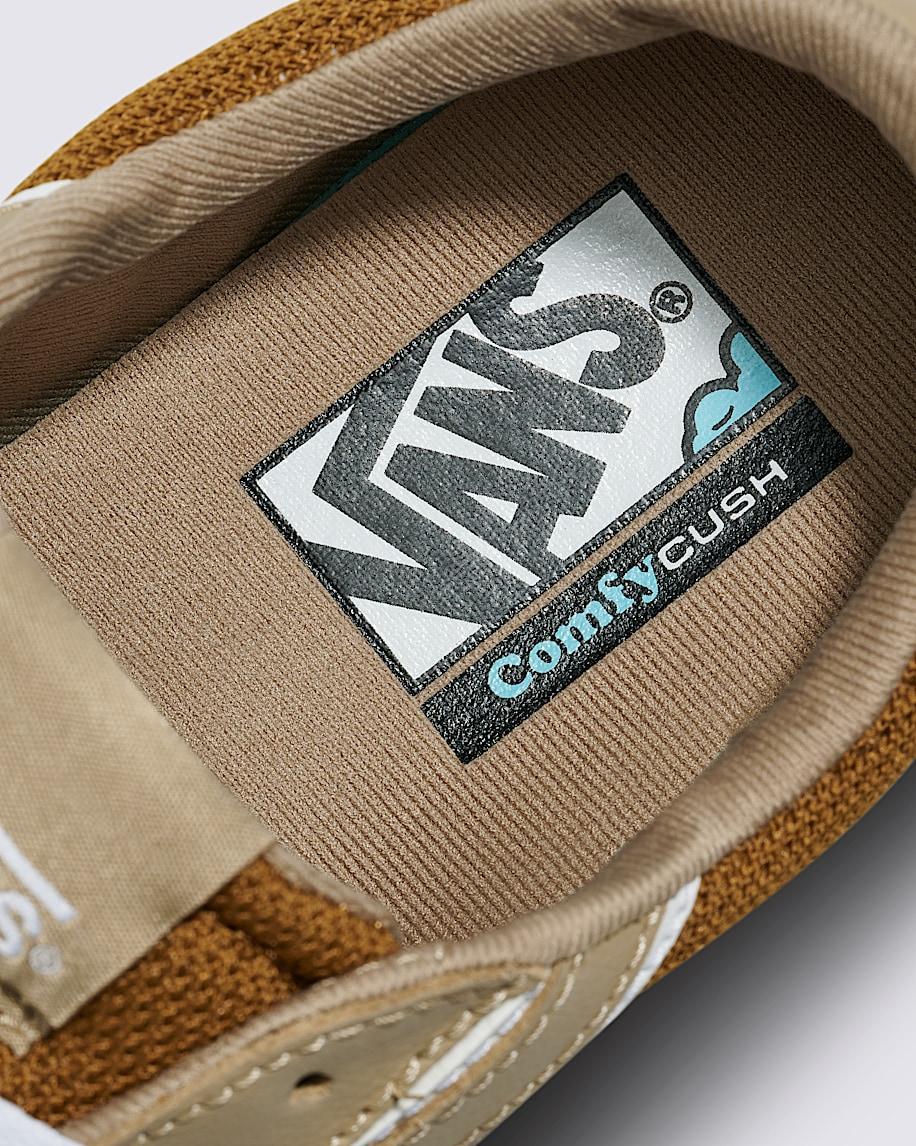 Lowland ComfyCush Shoe in Khaki / Ginger Brown| Vans US Product Image