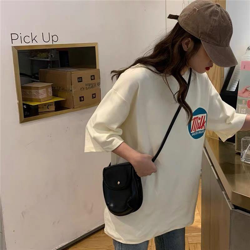 Elbow Sleeve Graphic Print Loose-Fit T-Shirt Product Image