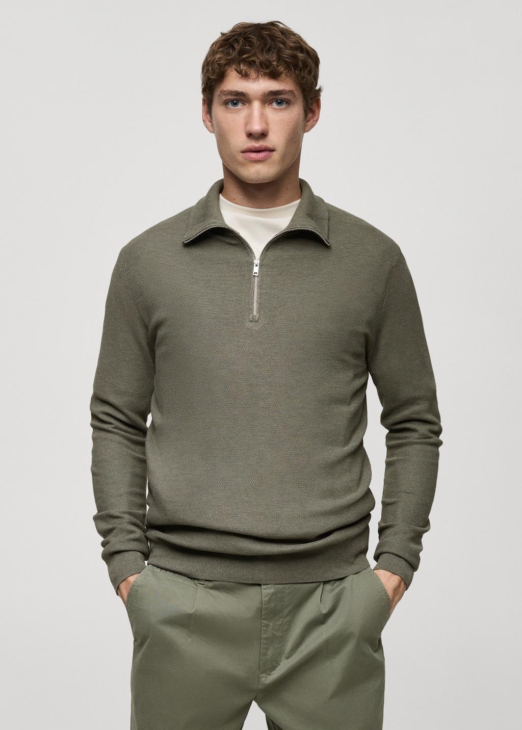 Microstructure sweater with zipper collar - Men | MANGO USA Product Image
