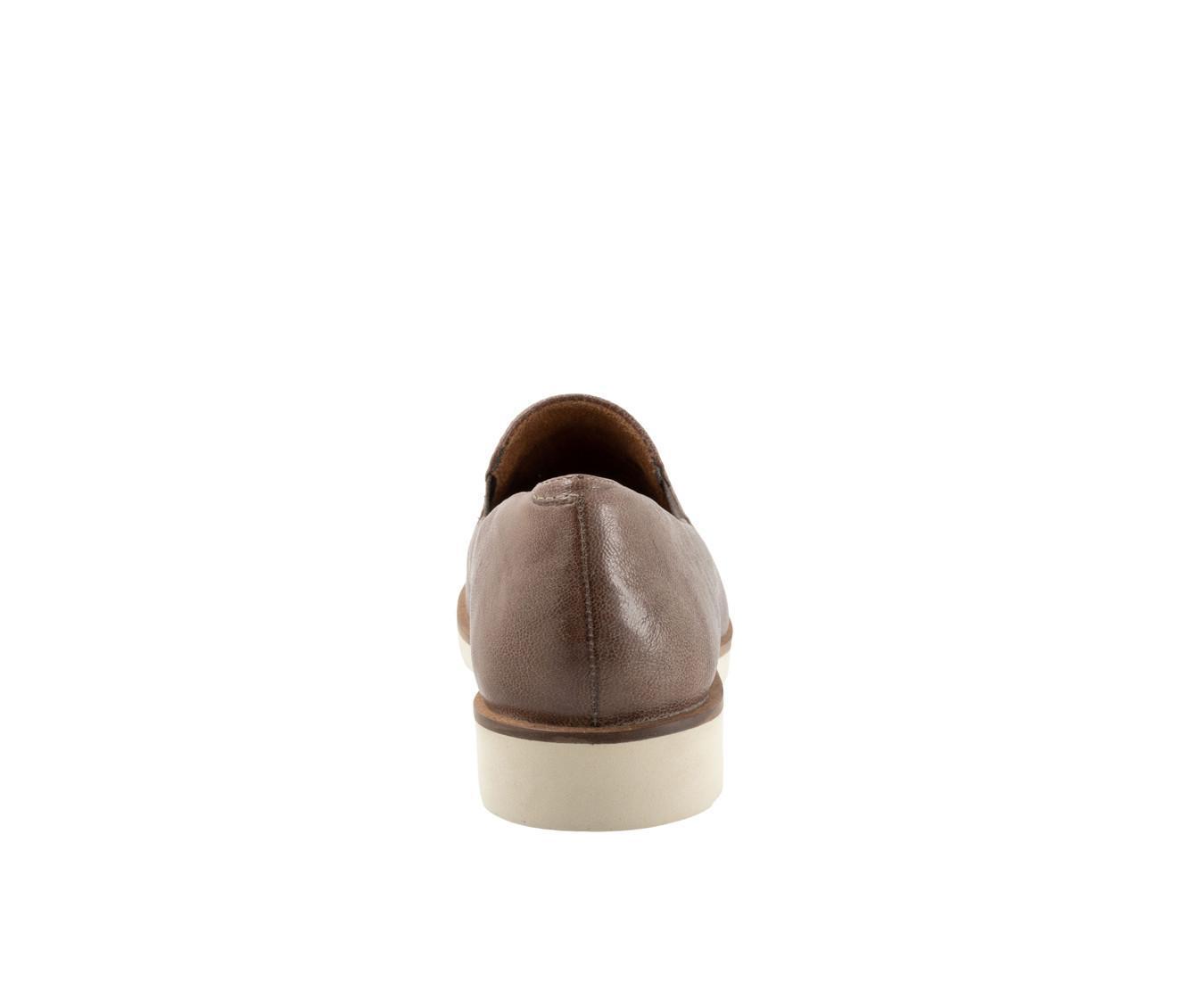 Women's Softwalk Whistle II Heeled Loafers Product Image