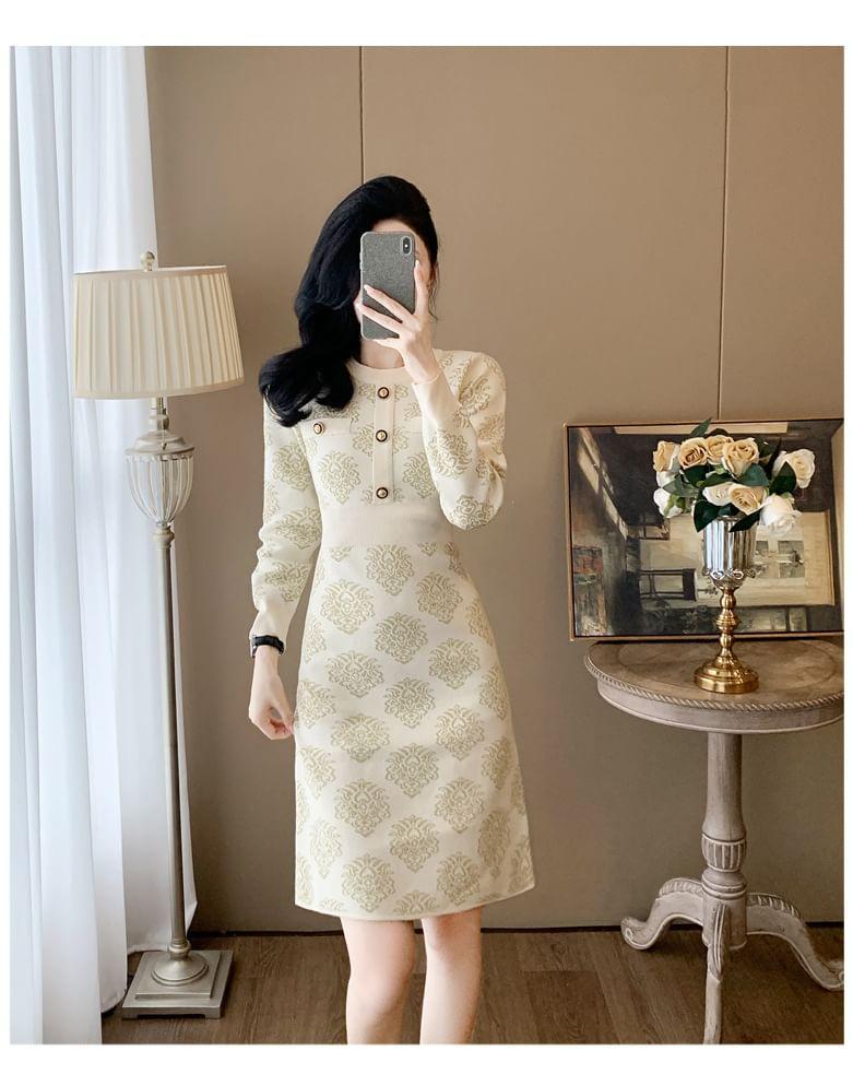 Long-Sleeve Crew Neck Patterned Knit Sheath Dress Product Image