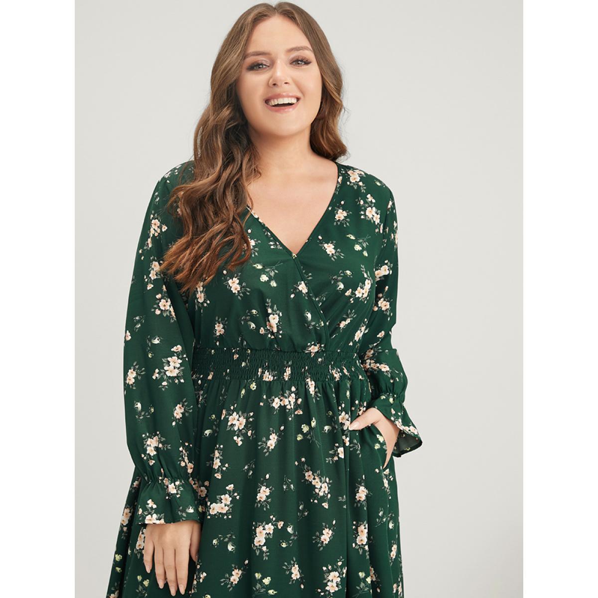 Plus Size Floral Lantern Sleeve Pocket Wrap Shirred Dress Without Hat DarkGreen Women Elegant Pocket V-neck Long Sleeve Curvy Midi Dress BloomChic 14-16/1X Product Image