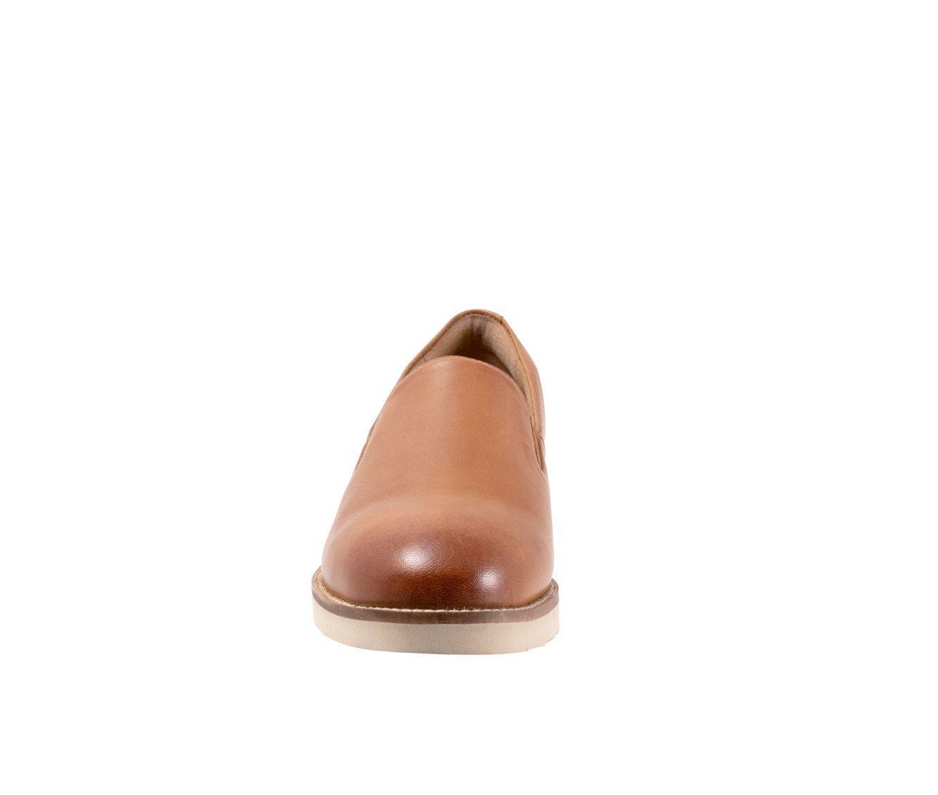 Women's Softwalk Whistle II Heeled Loafers Product Image