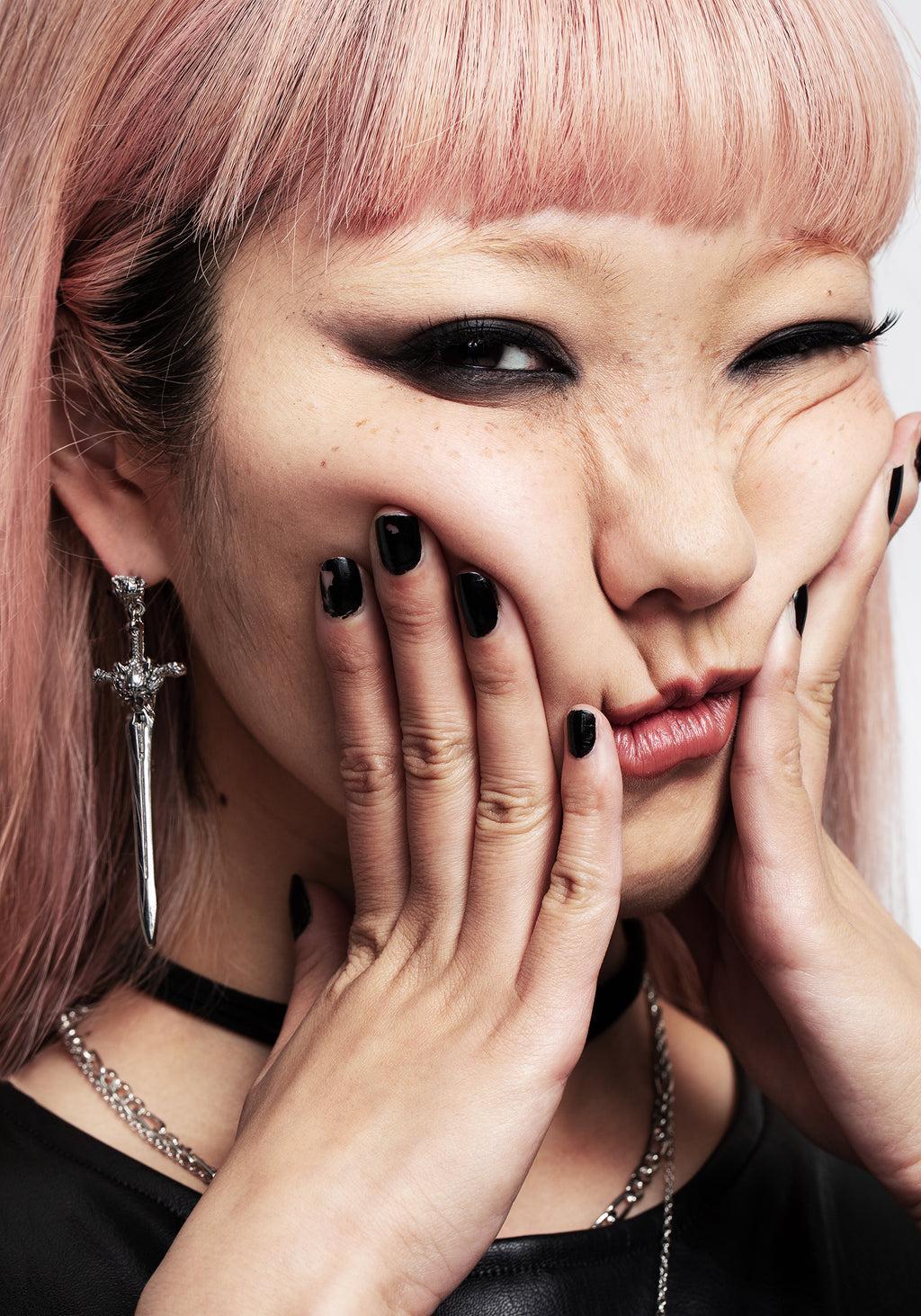 Longclaw Earrings Product Image