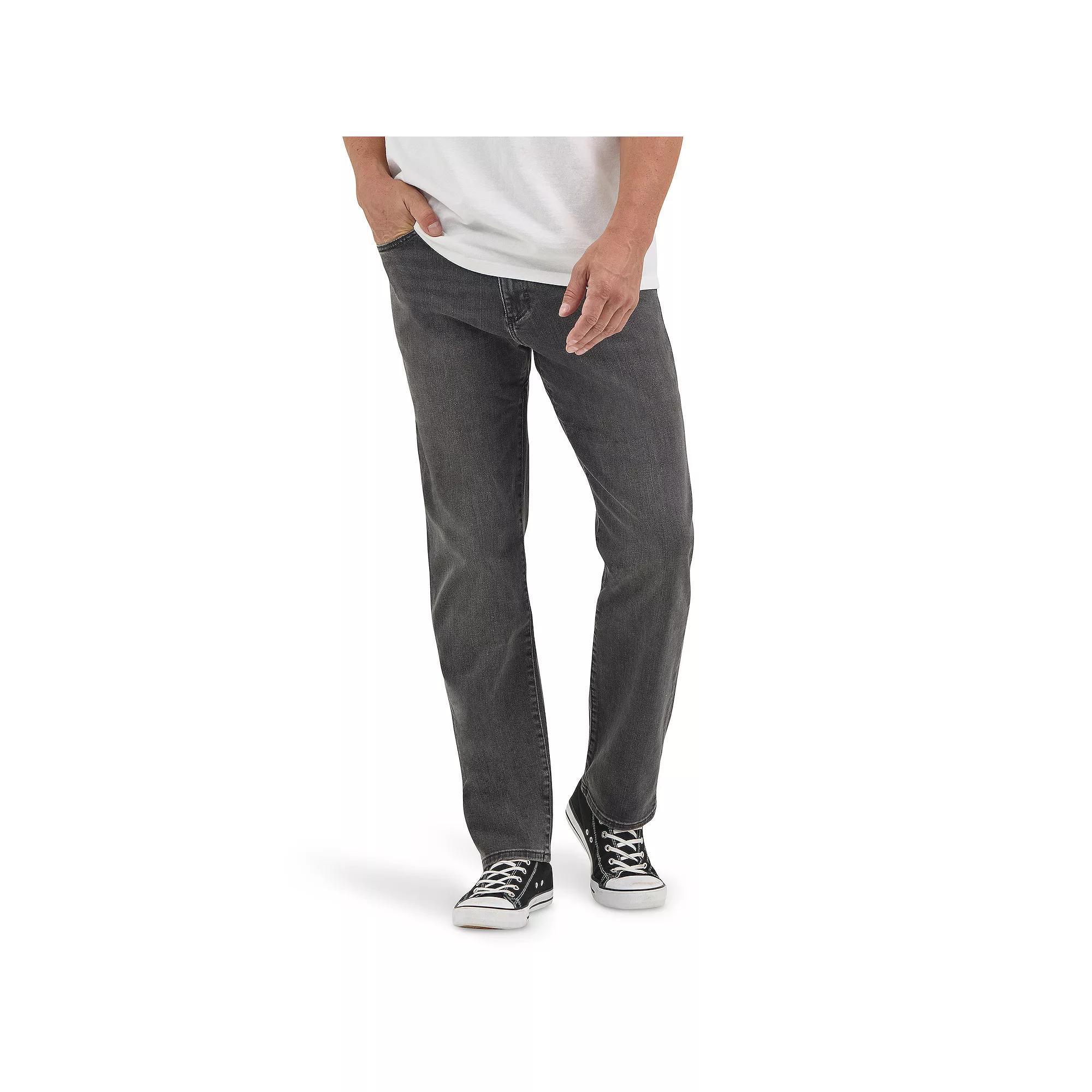Men's Lee Extreme-Motion MVP Relaxed-Fit Jeans, Size: 40X30, Overton Product Image
