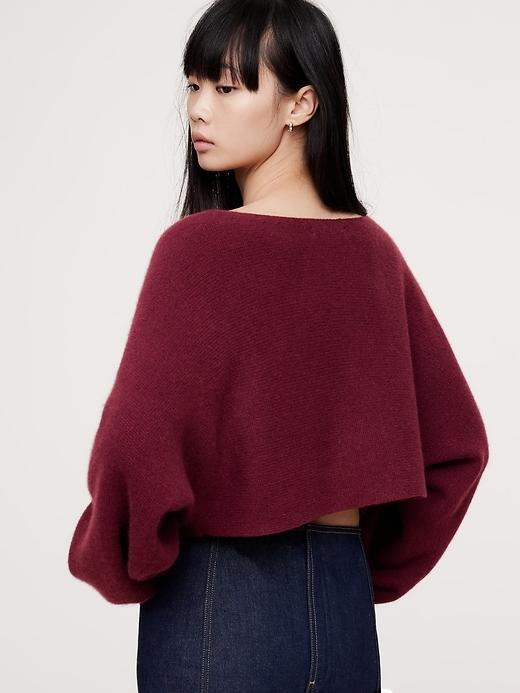 Midweight Cashmere Cropped Sweater Product Image