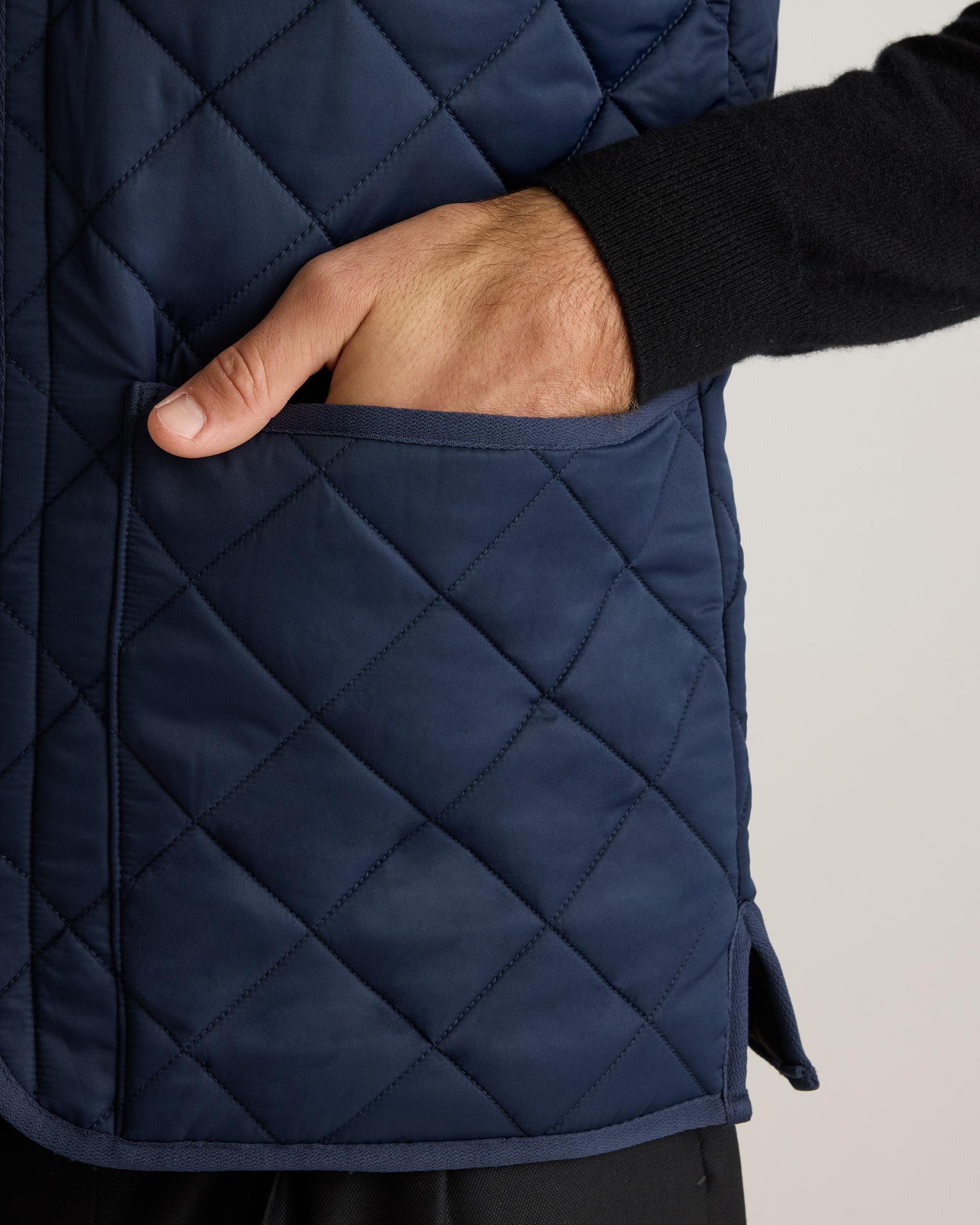 Quince | Men's Featherless Quilted Fleece-Lined Liner Vest Size XL, Nylon Product Image