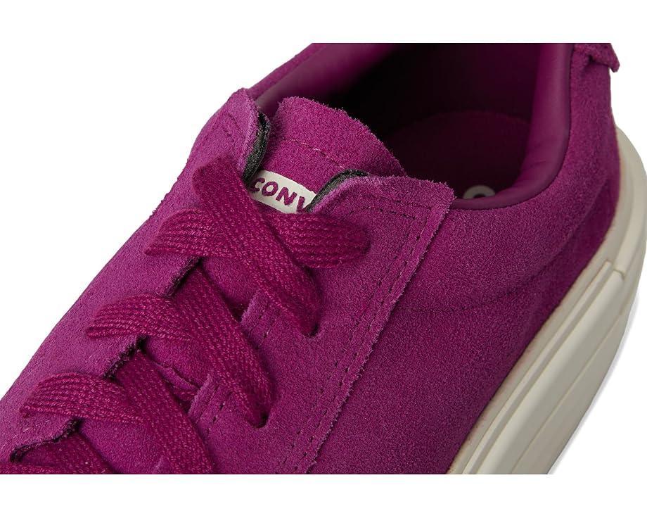 Chuck Taylor All Star Low-Top Lift Platform Sneaker Product Image
