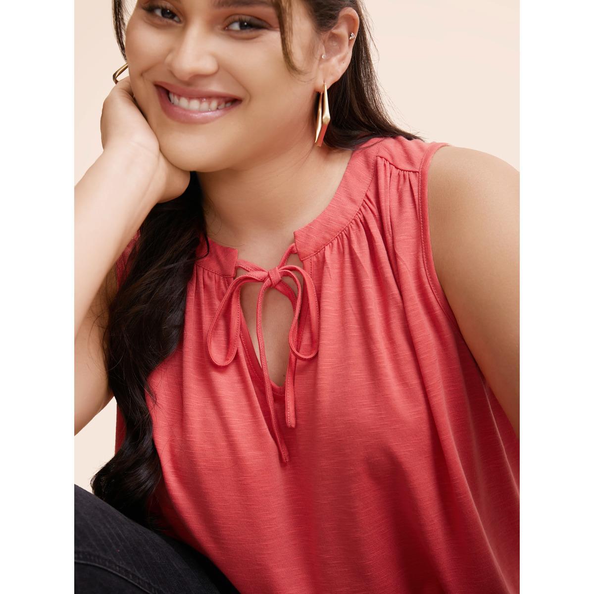 Plus Size Solid Tie Knot Gathered Tank Top Women Salmon Casual Tie knot V-neck Everyday Tank Tops Camis BloomChic 30/6X Product Image