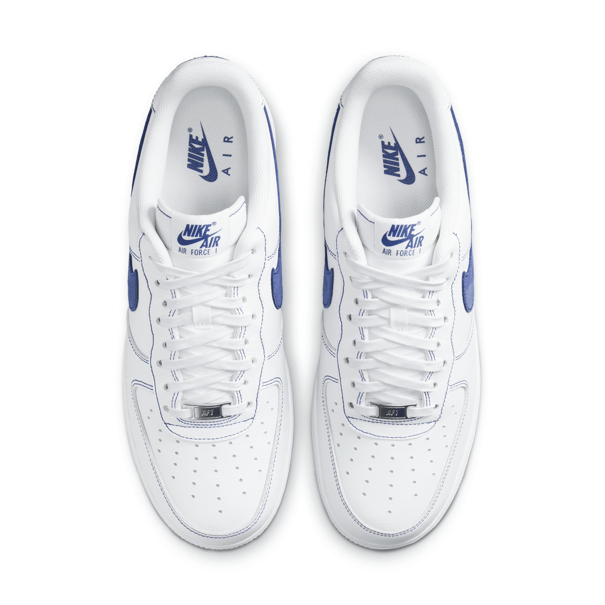 Nike Men's Air Force 1 '07 LV8 Shoes Product Image