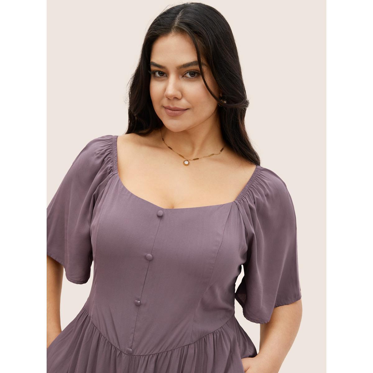 Plus Size Plain Heart Neckline Gathered Button Detail Dress Mauve Women Elegant Gathered Heart neckline Short sleeve Curvy Midi Dress BloomChic 14-16/1X Product Image