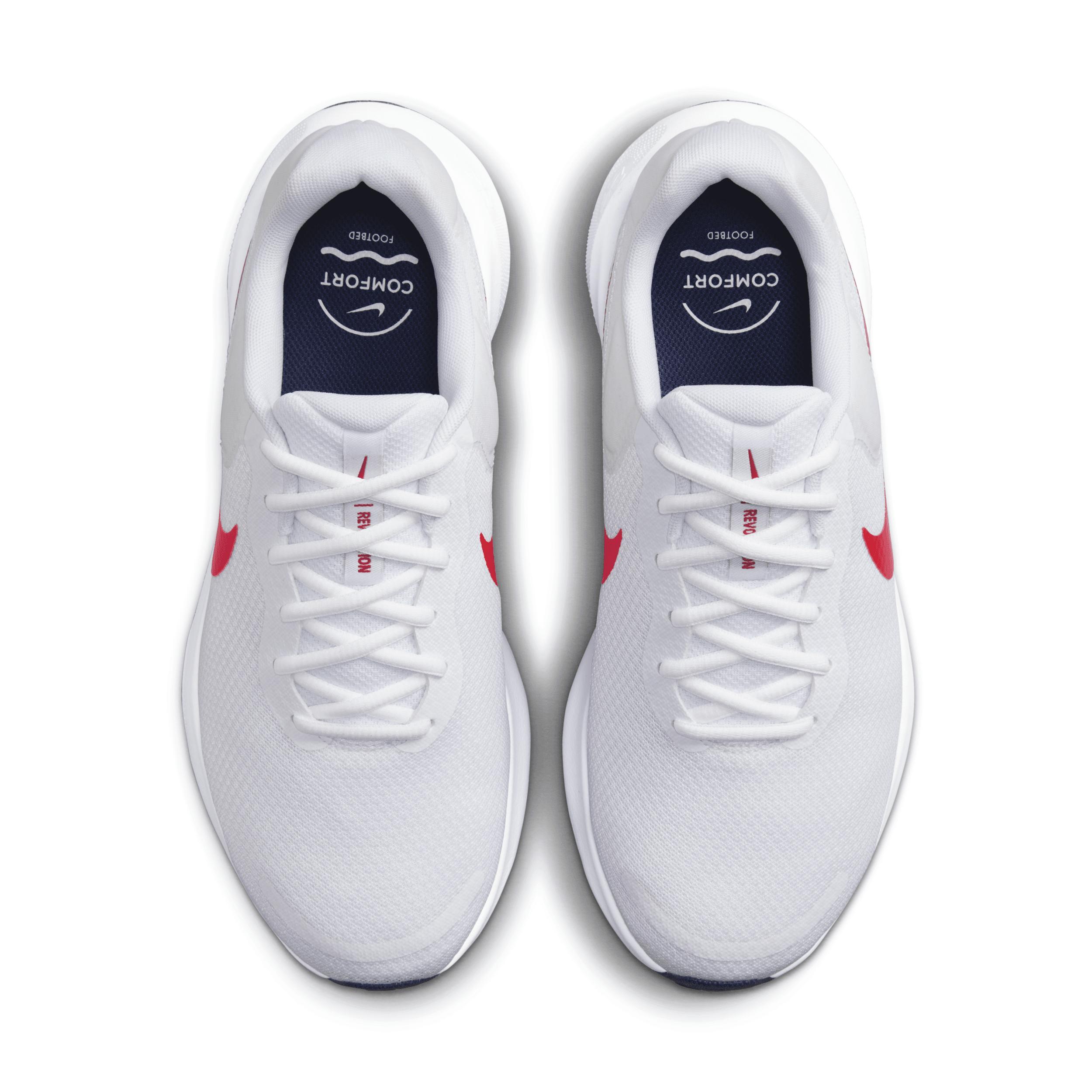 Men's Revolution 7 Road Running Shoes (extra Wide) In White Product Image