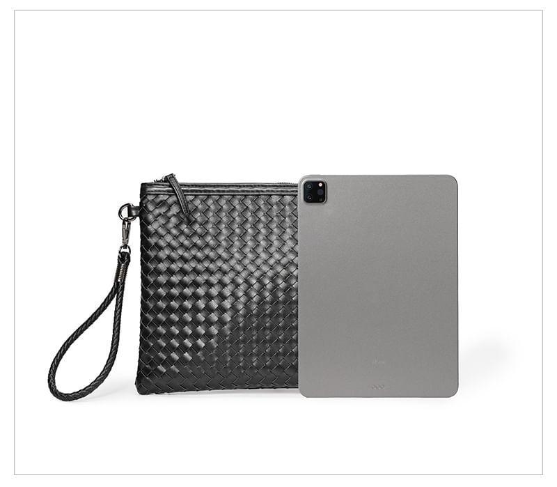 Woven Clutch Product Image