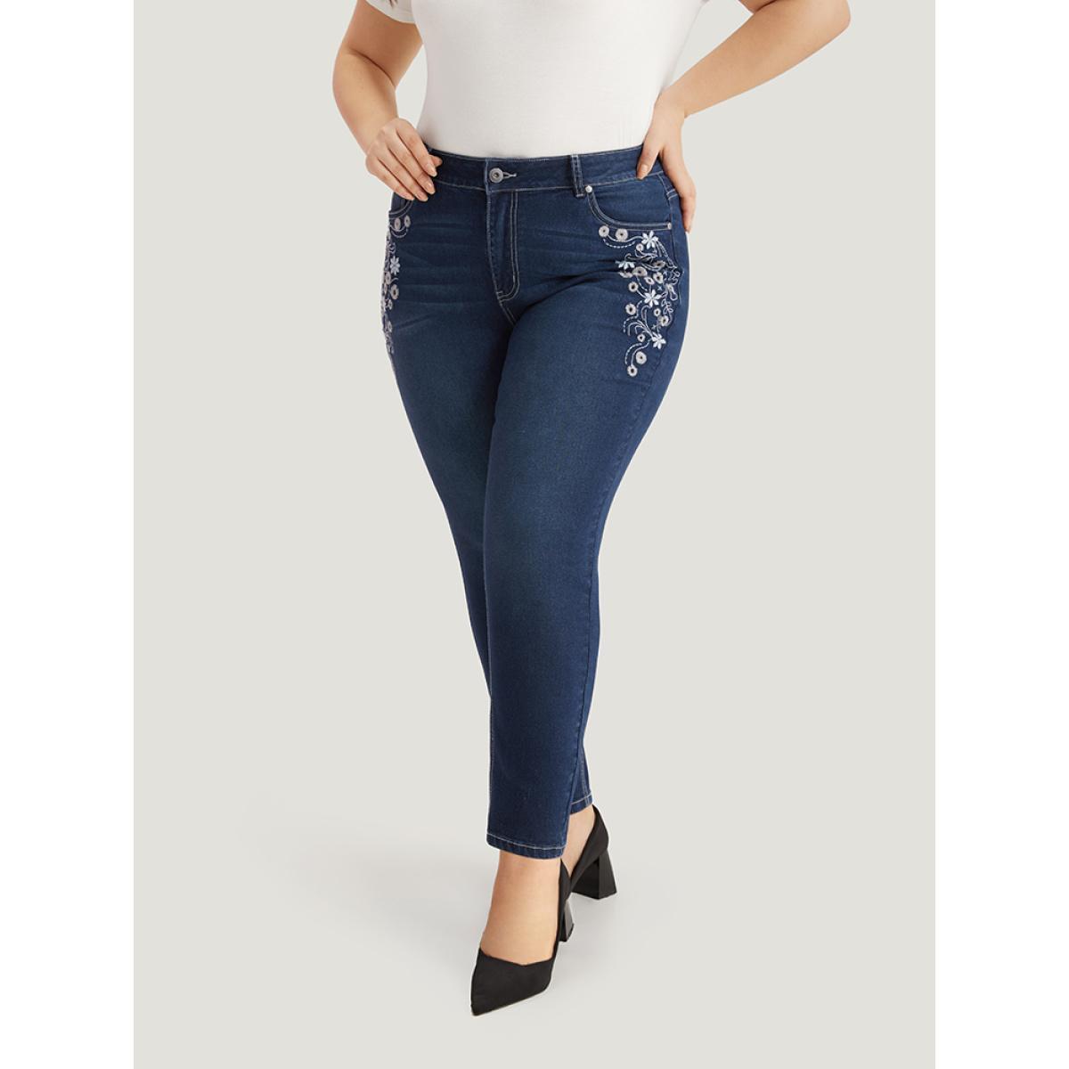 Plus Size Floral Embroidered High Rise Skinny Jeans Women DarkBlue Casual Natural Flowers Zipper High stretch Pocket Jeans BloomChic 14/1X Product Image