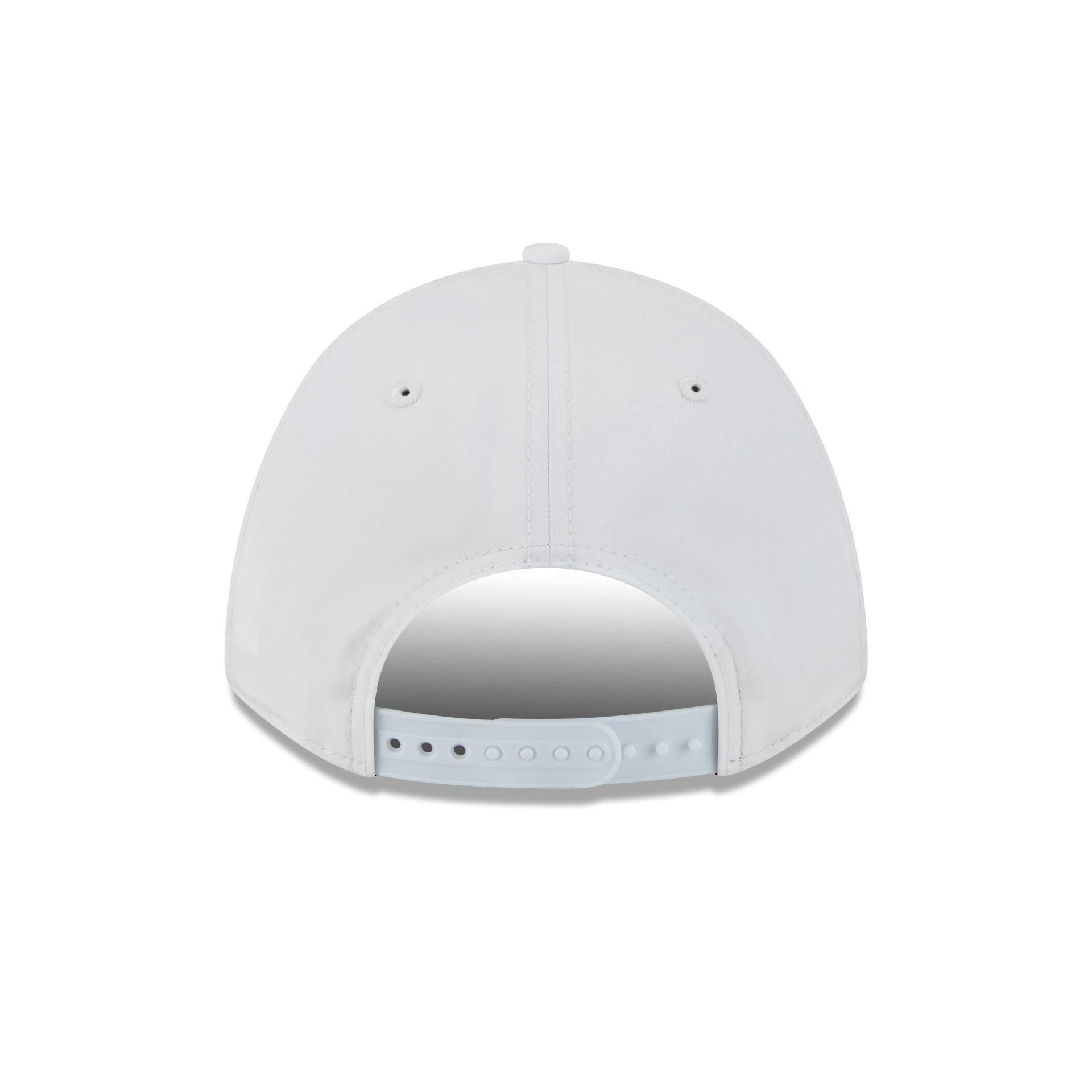 Crushers GC White 9FORTY M-Crown Snapback Hat Male Product Image