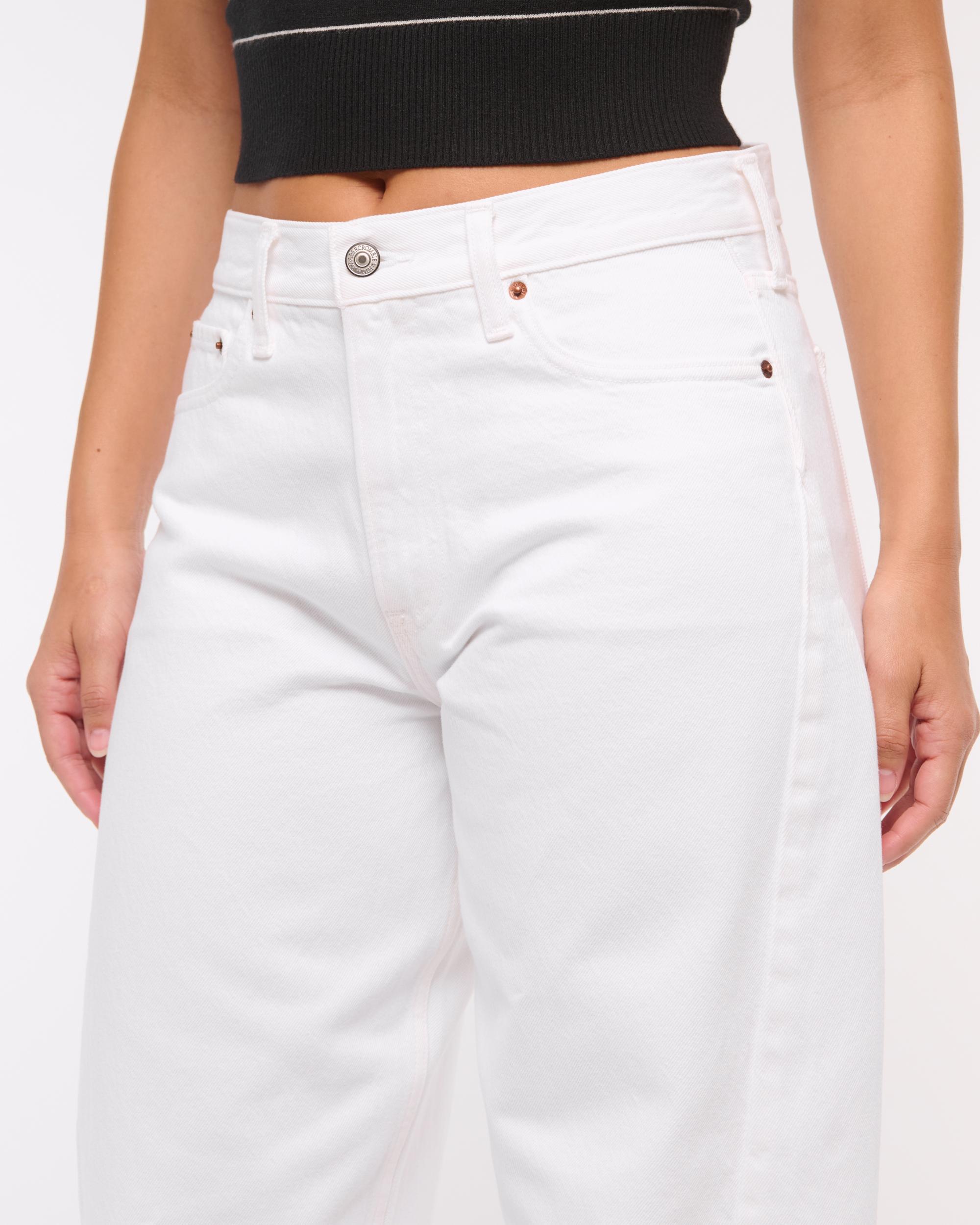 Curve Love Mid Rise Barrel Jean Product Image