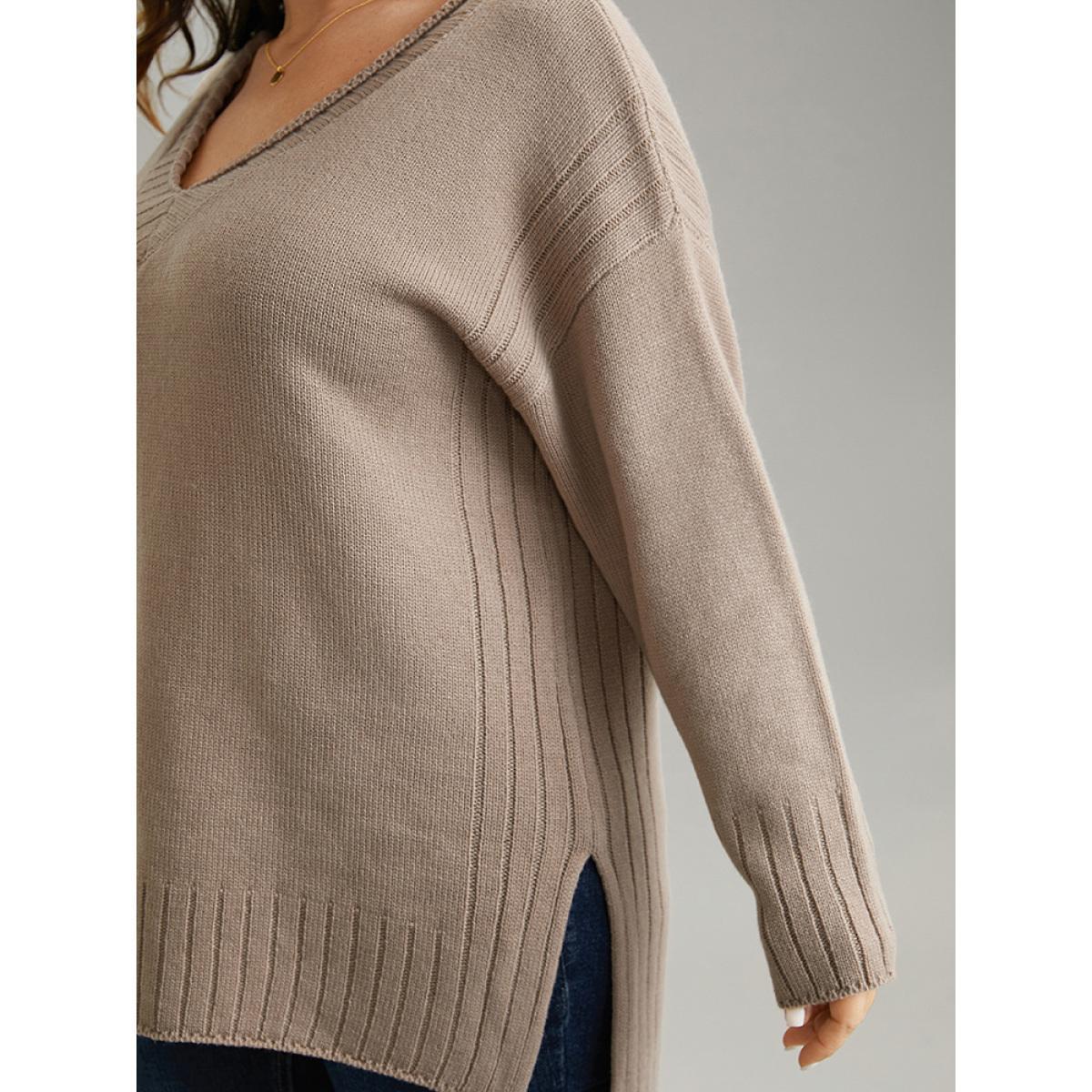 Plus Size Solid Split Side High Low Hem Pullover Tan Women Casual Loose Long Sleeve V-neck Dailywear Pullovers BloomChic 18-20/2X Product Image