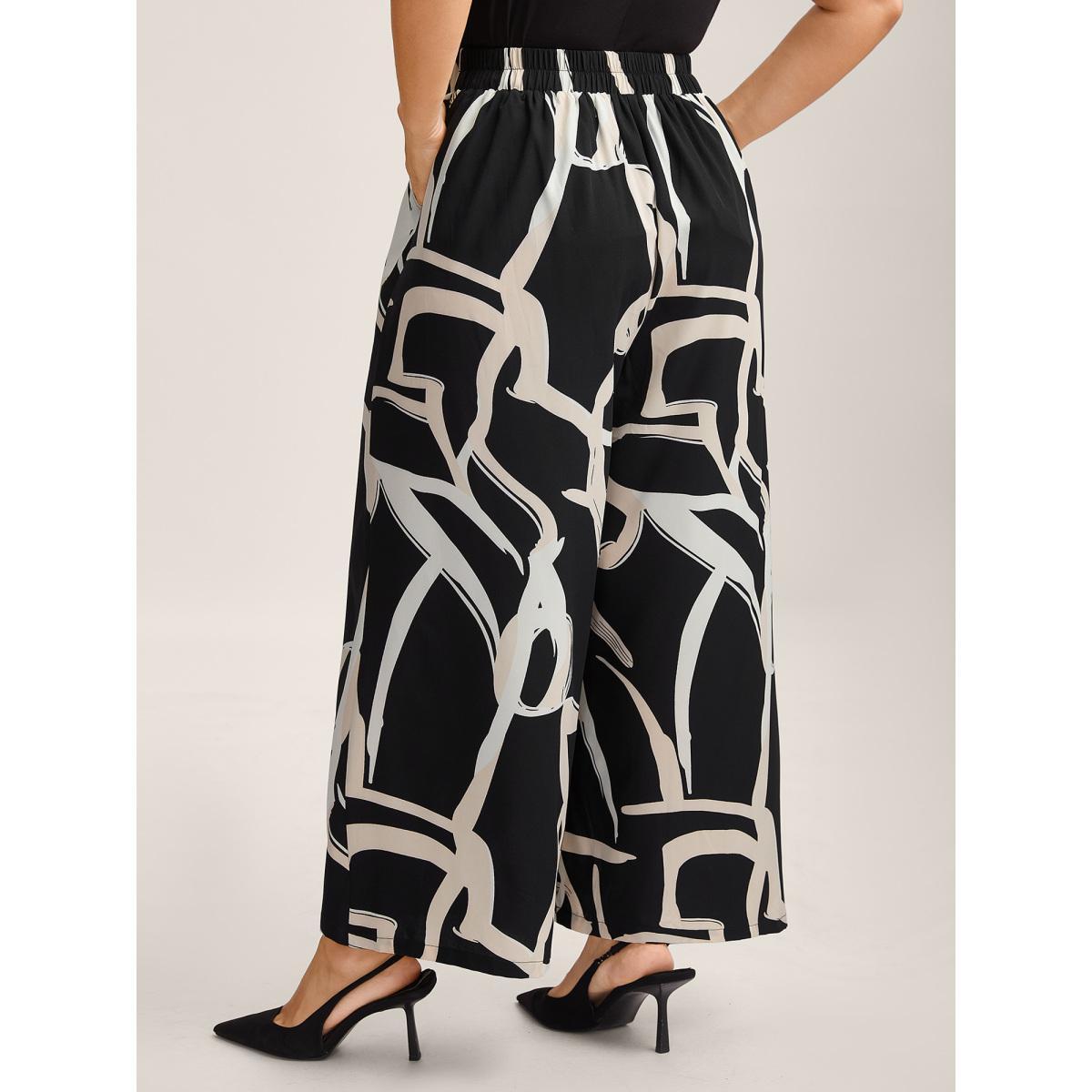 Plus Size Abstract Pattern Wide-Leg Pockets Pants Women Black At the Office Wide Leg Mid Rise Work Pants BloomChic 10/M Product Image