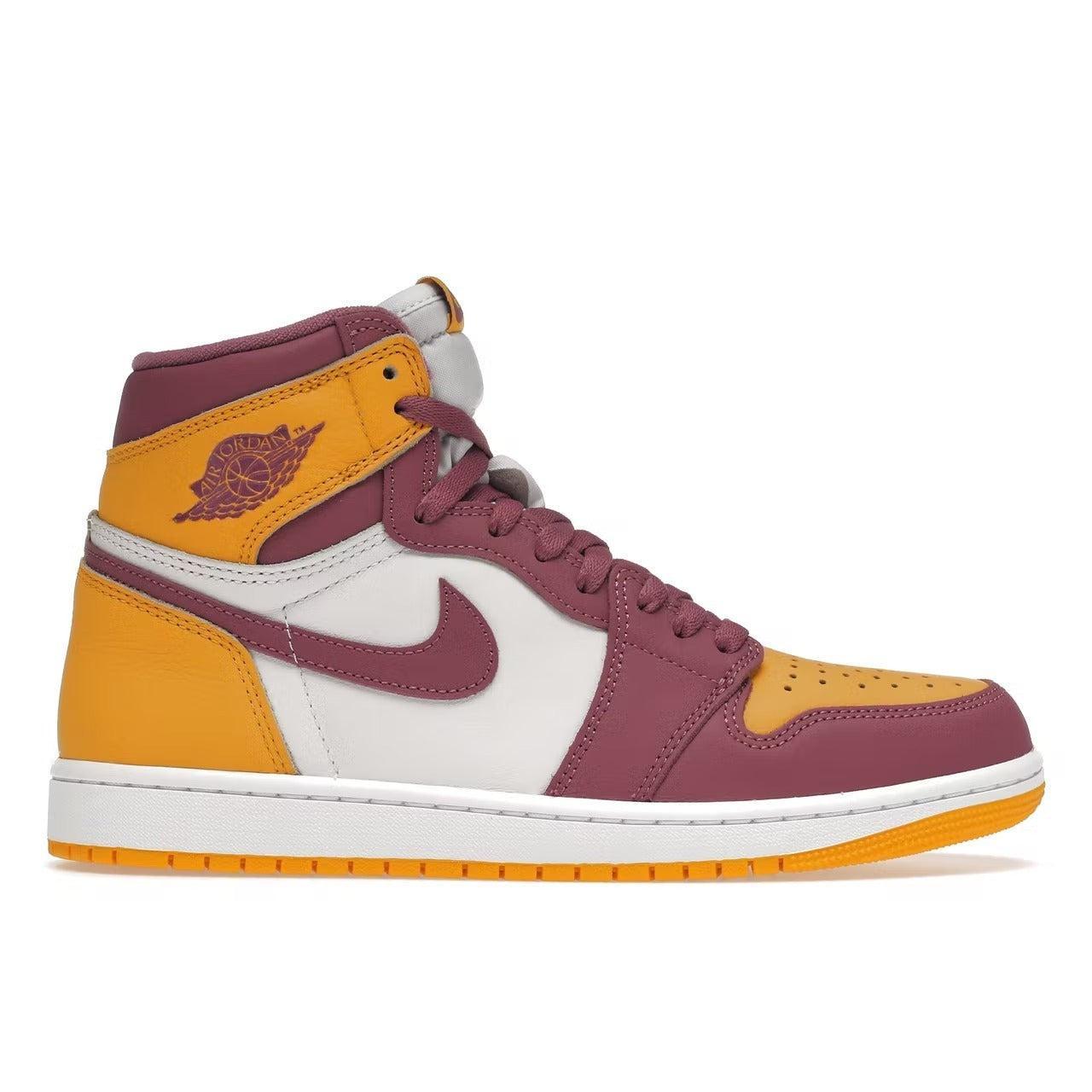Air Jordan Retro 1 "Brotherhood" Product Image