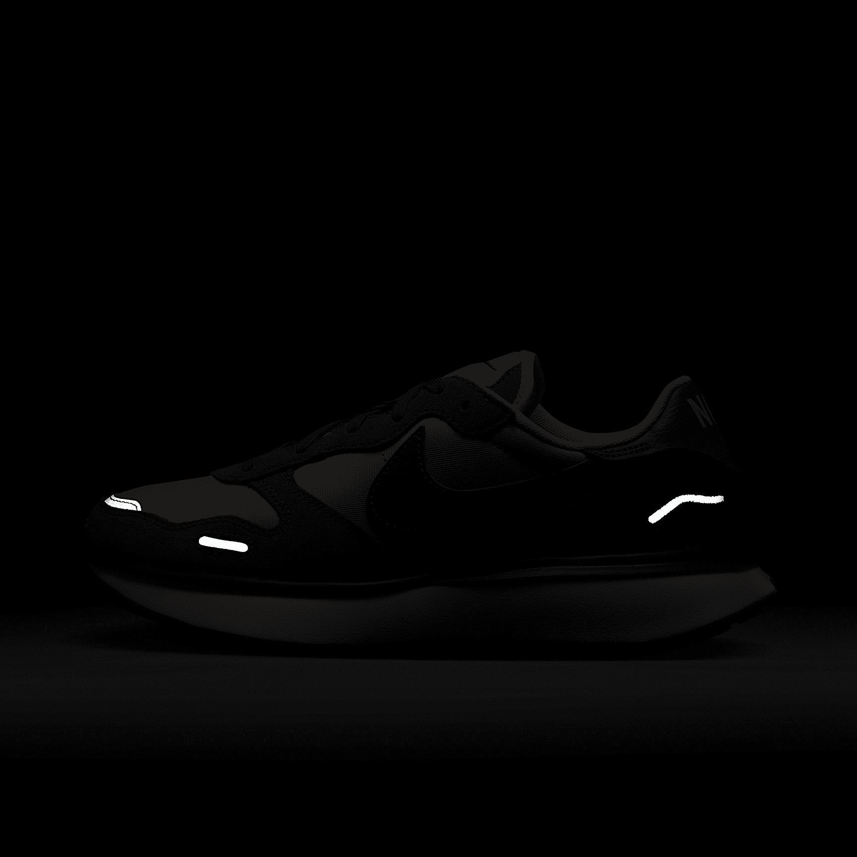 Nike Phoenix Waffle Women's Shoes Product Image