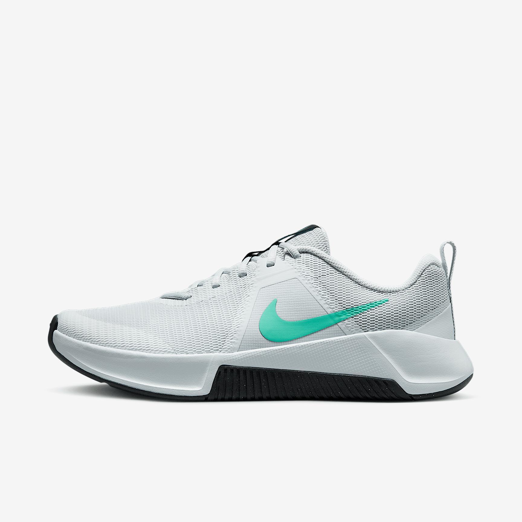Nike MC Trainer 3 Men's Workout Shoes Product Image
