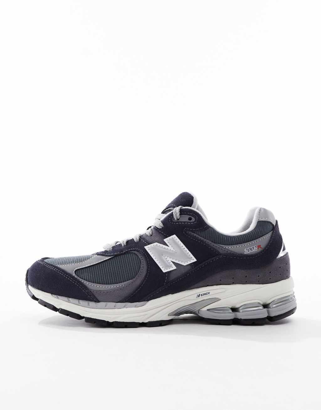 New Balance 2002R sneakers in navy with white detail Product Image