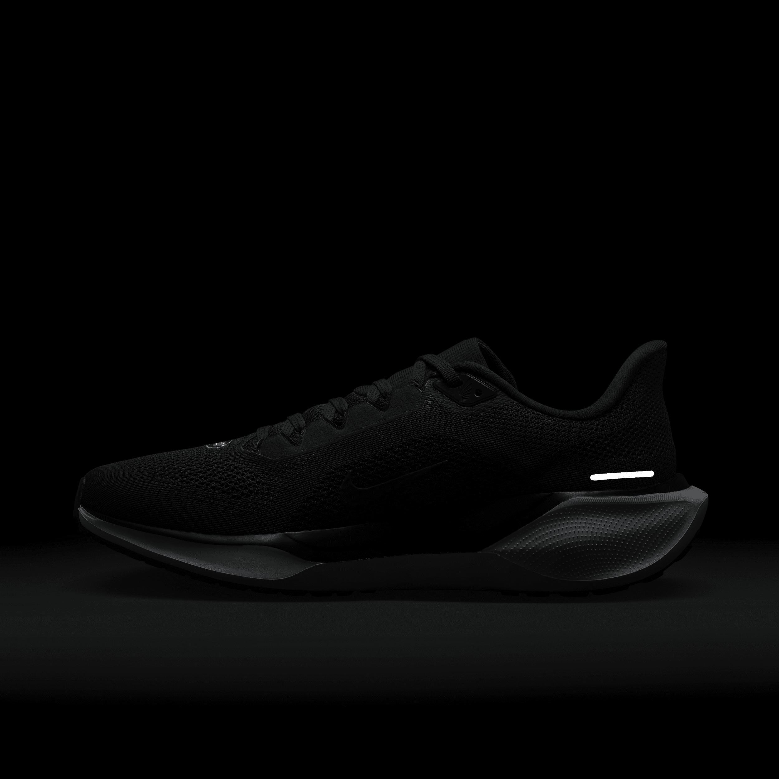 Nike Men's Pegasus 41 NFL New York Jets Road Running Shoes Product Image