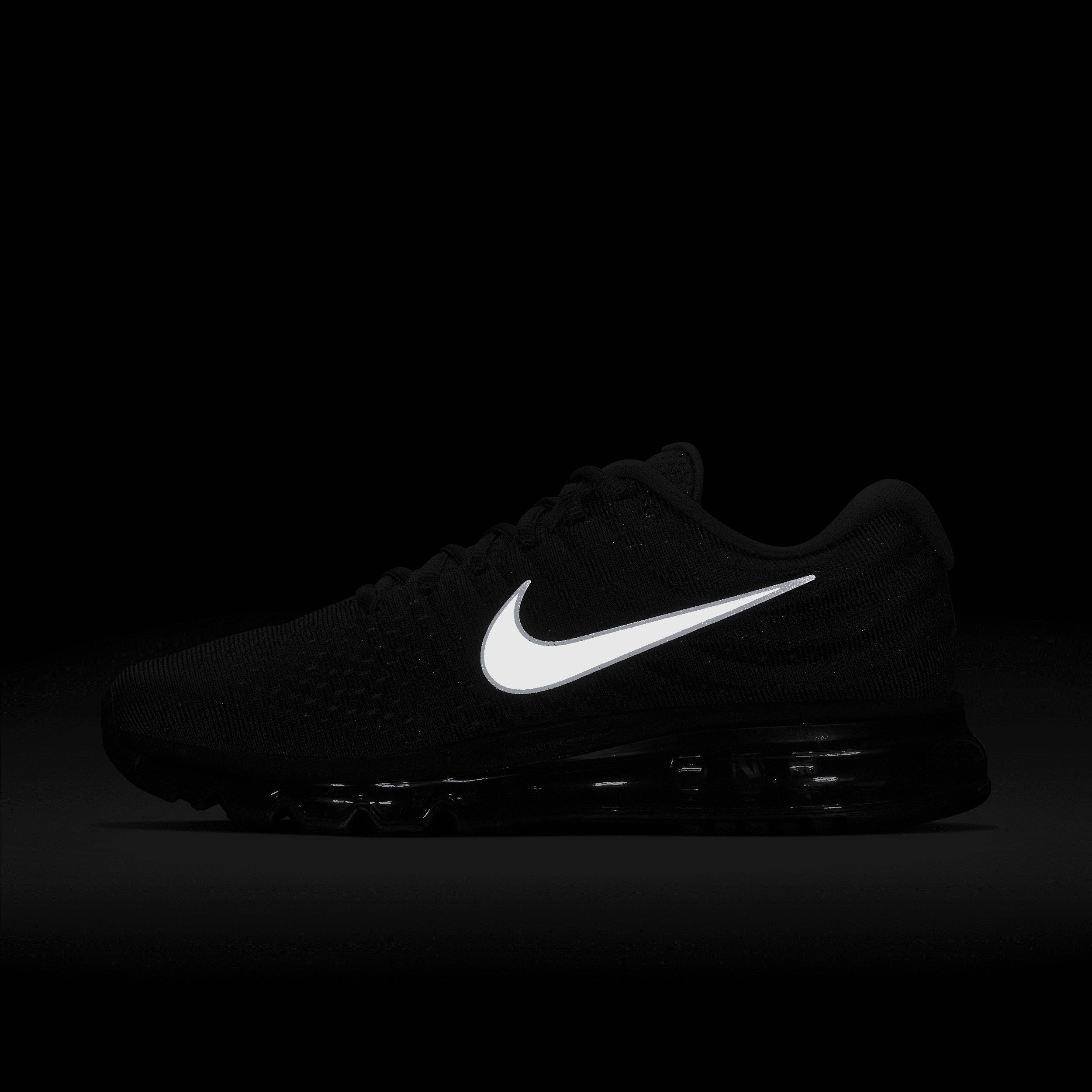 Nike Men's Air Max 2013 Shoes Product Image