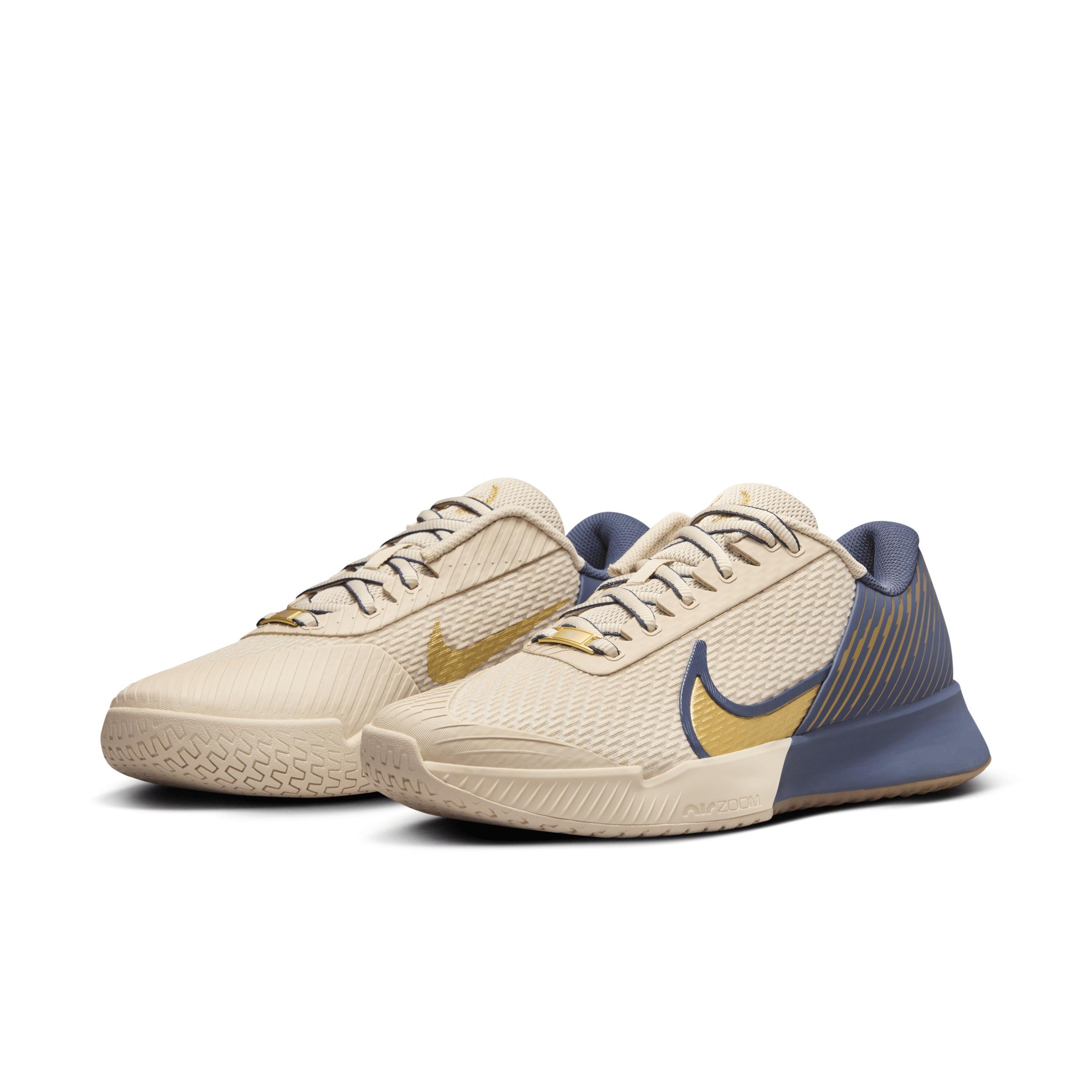 Nike Men's Court Vapor Pro 2 Premium Hard Court Tennis Shoes Product Image