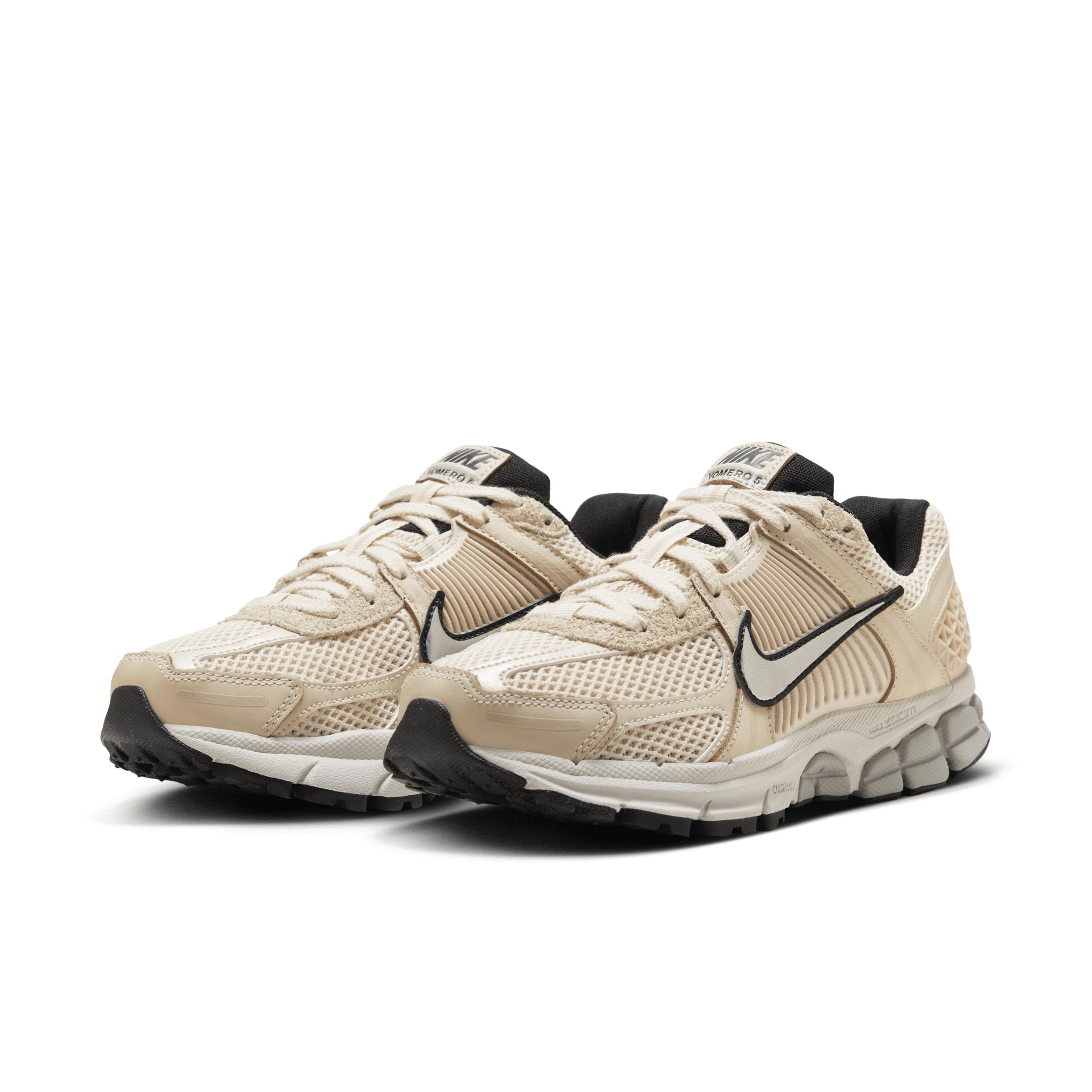 Womens Nike Zoom Vomero 5 Casual Shoes Product Image