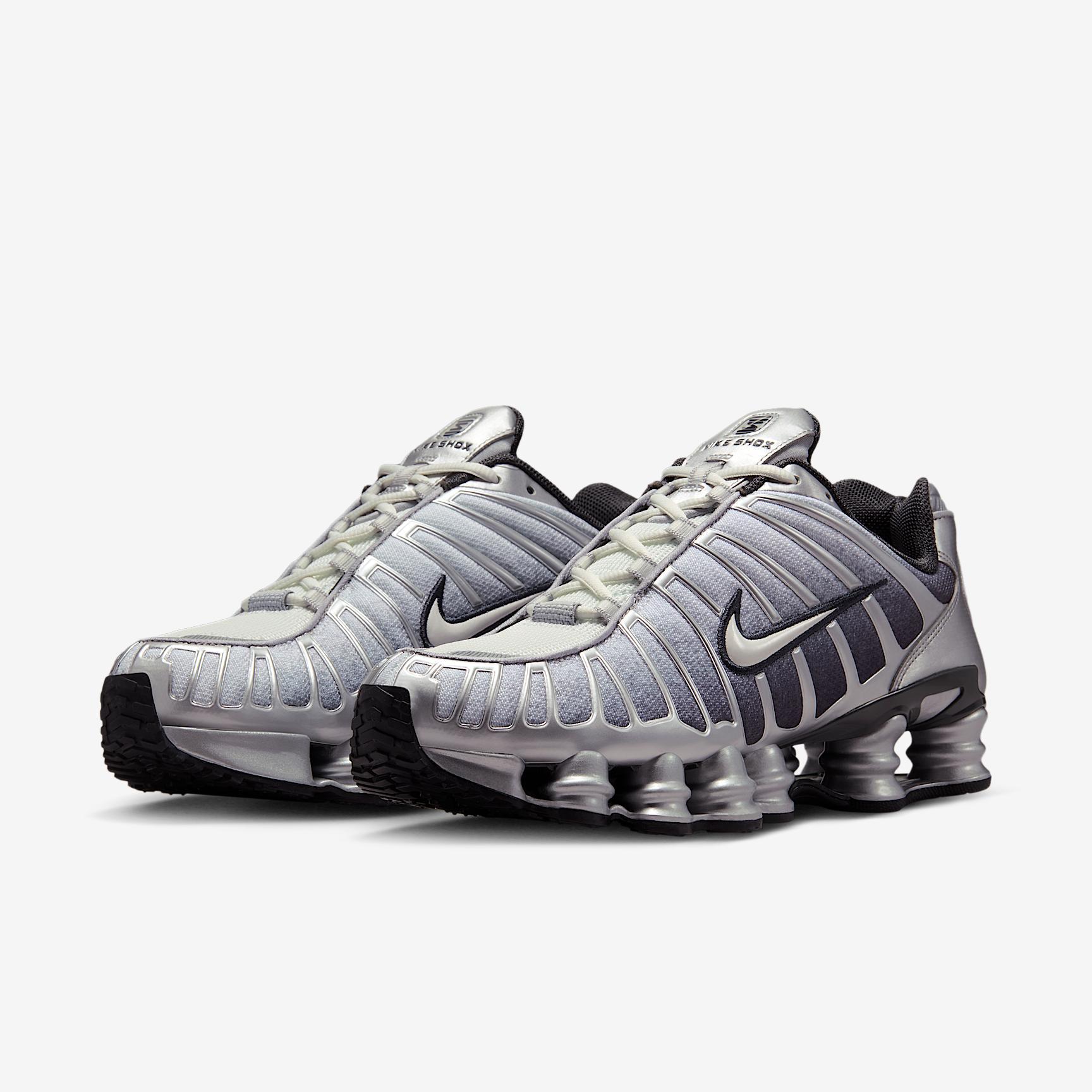 Nike Men's Shox TL Shoes Product Image