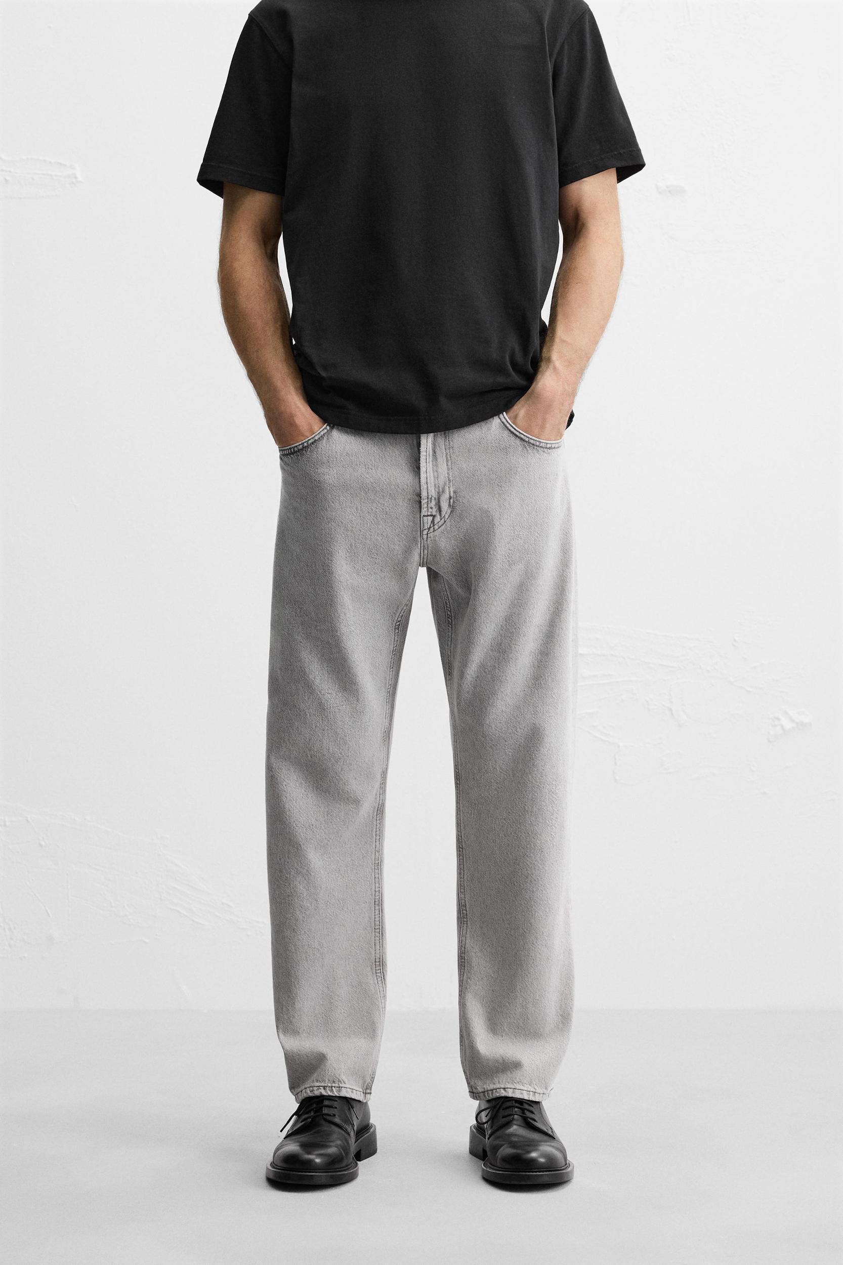 STRAIGHT ANKLE FIT JEANS Product Image