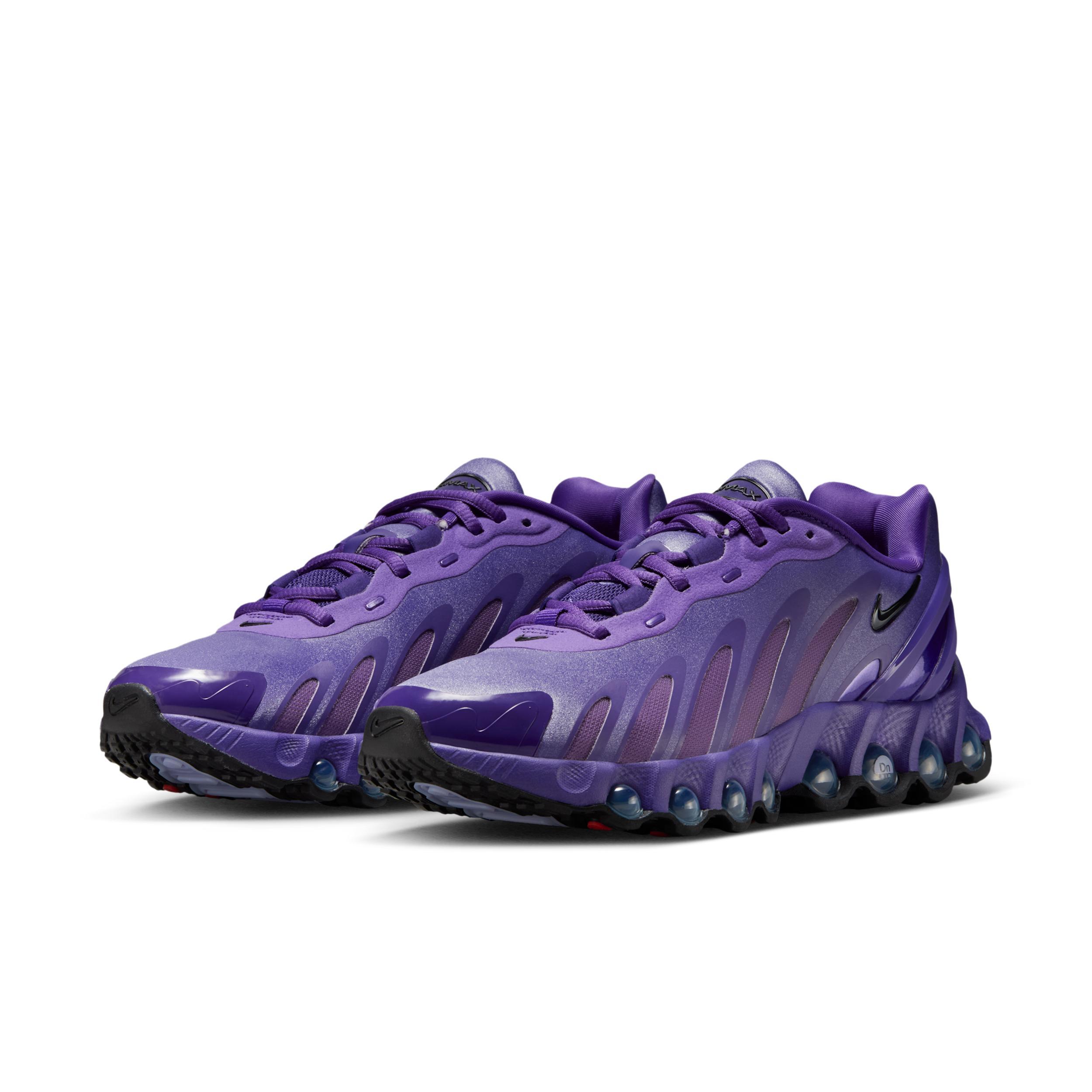 Nike Women's Air Max Dn8 Shoes Product Image