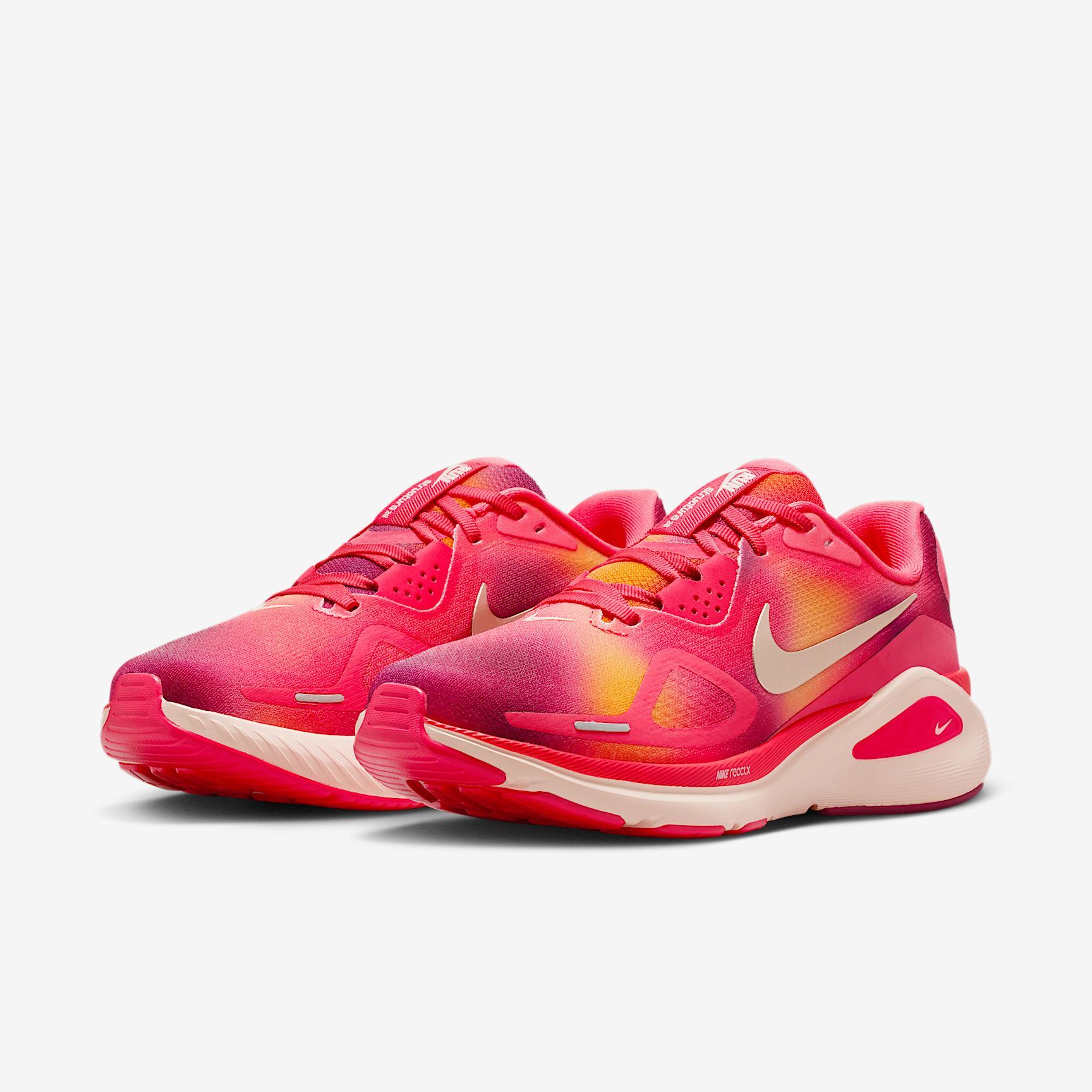 Nike Structure 26 SE Women's Road Running Shoes Product Image