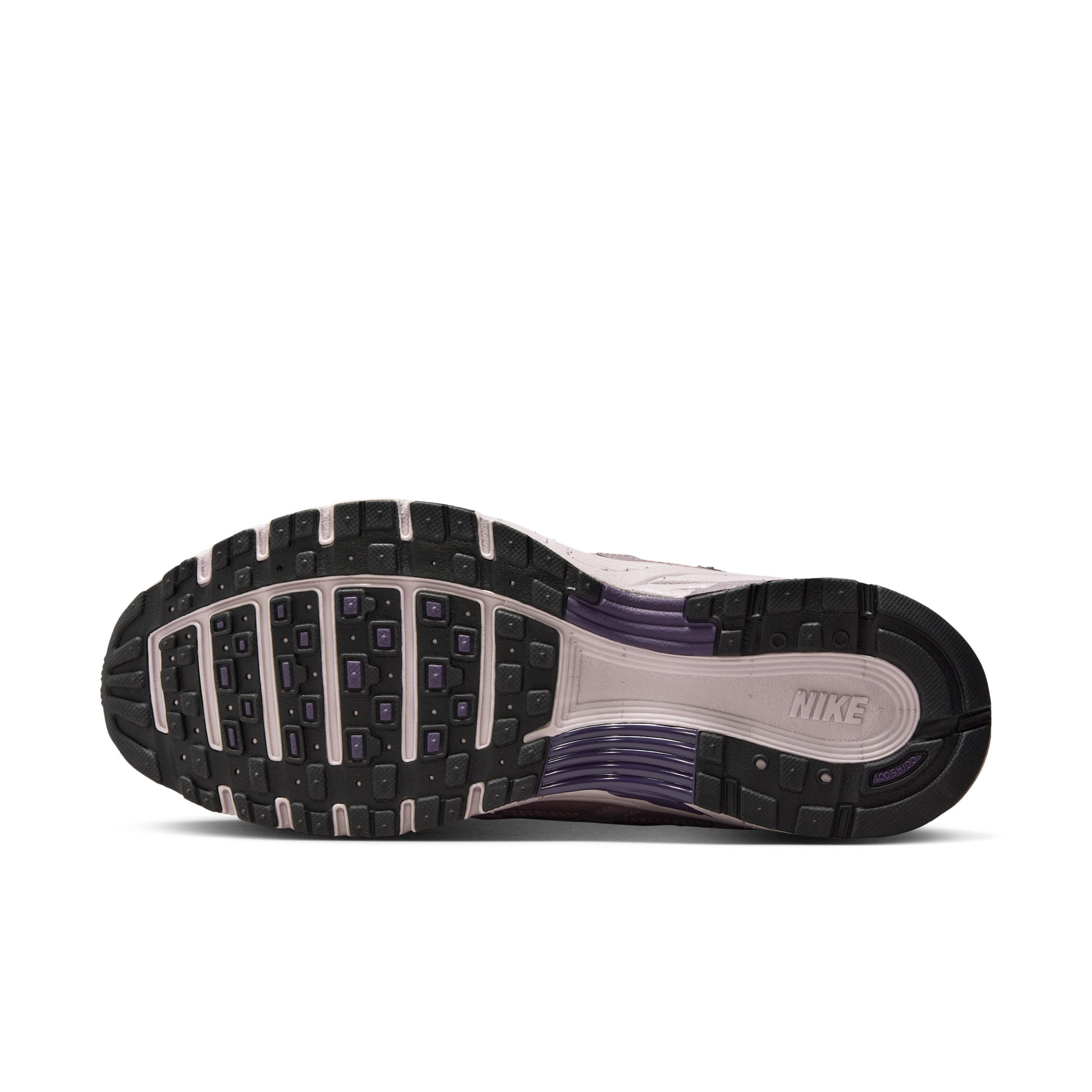 Nike Women's P-000 SE Shoes Product Image
