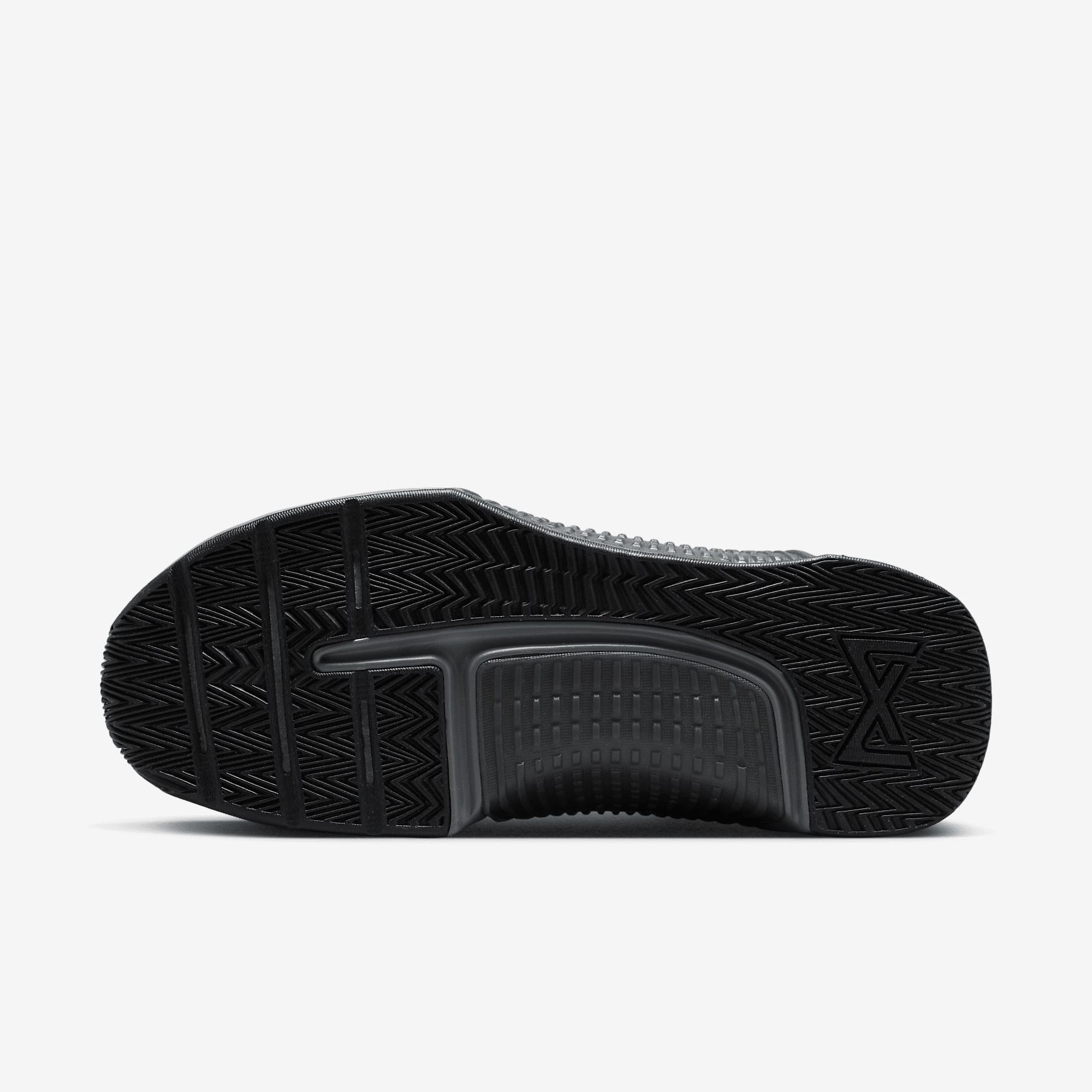 Nike Women's Metcon 9 EasyOn Workout Shoes Product Image