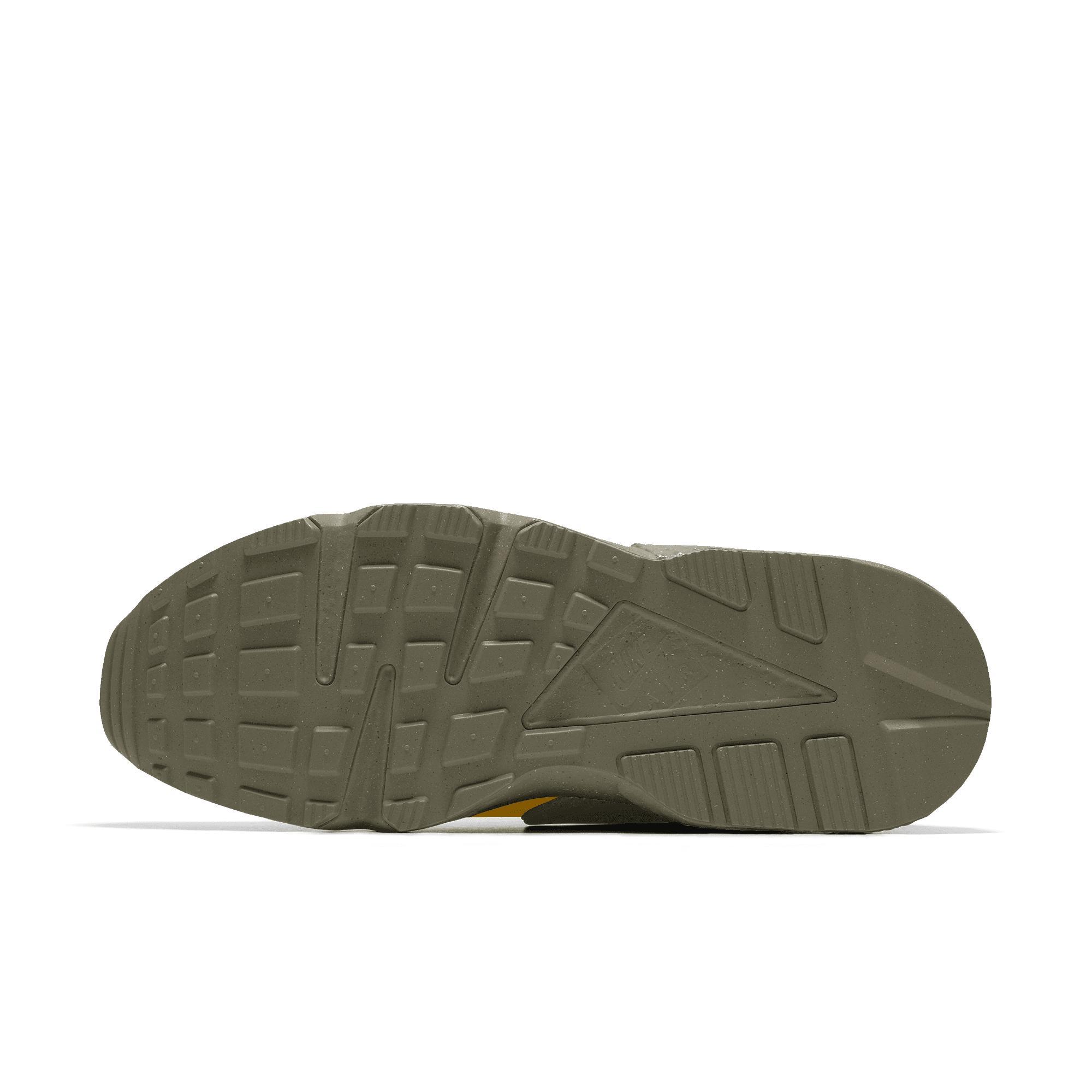 Nike Air Huarache By You Custom Women's Shoes Product Image