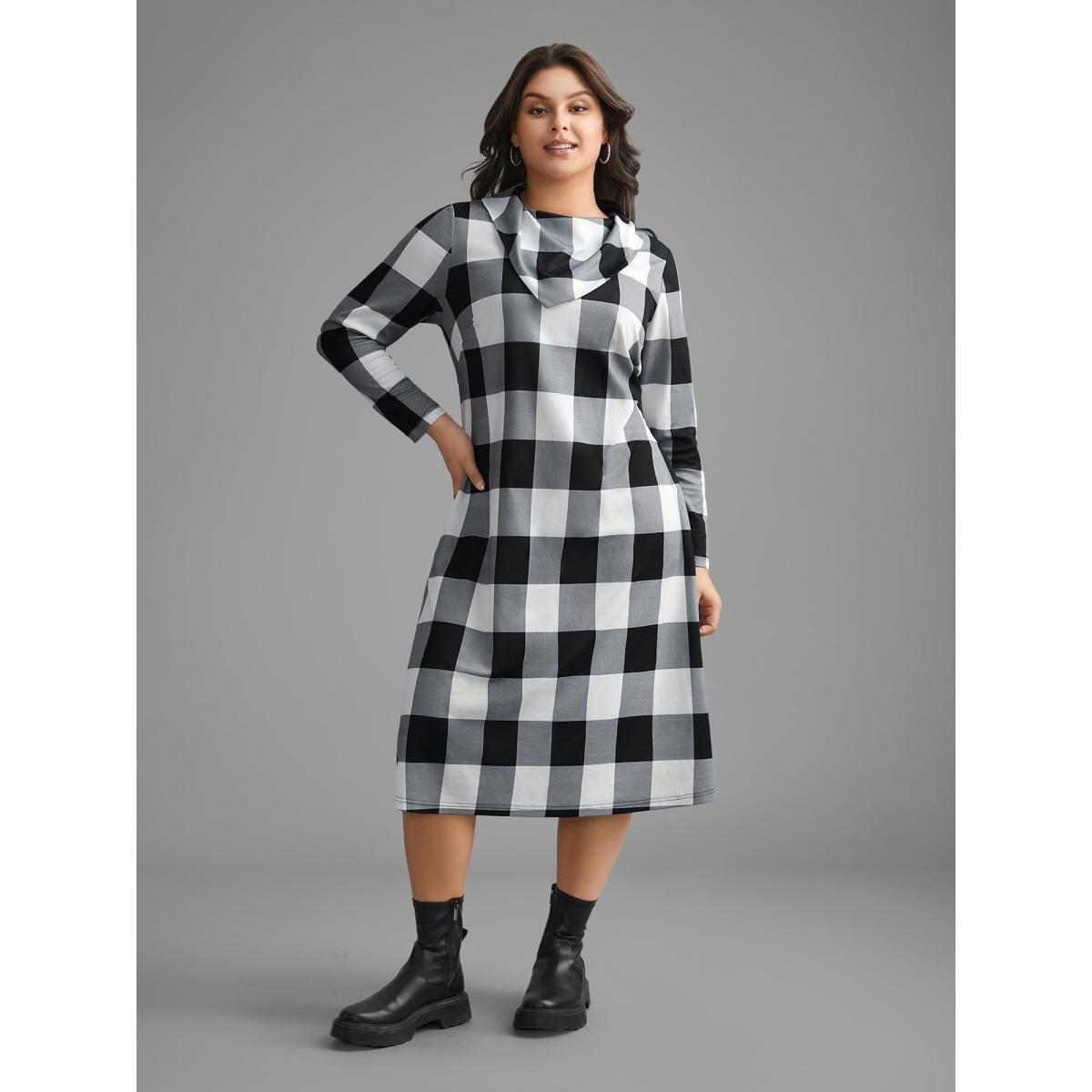 Plus Size Plaid Ruffled Collar Pocket Midi Dress Black Women Casual Non Ruffled collar Long Sleeve Curvy BloomChic 18-20/2X Product Image