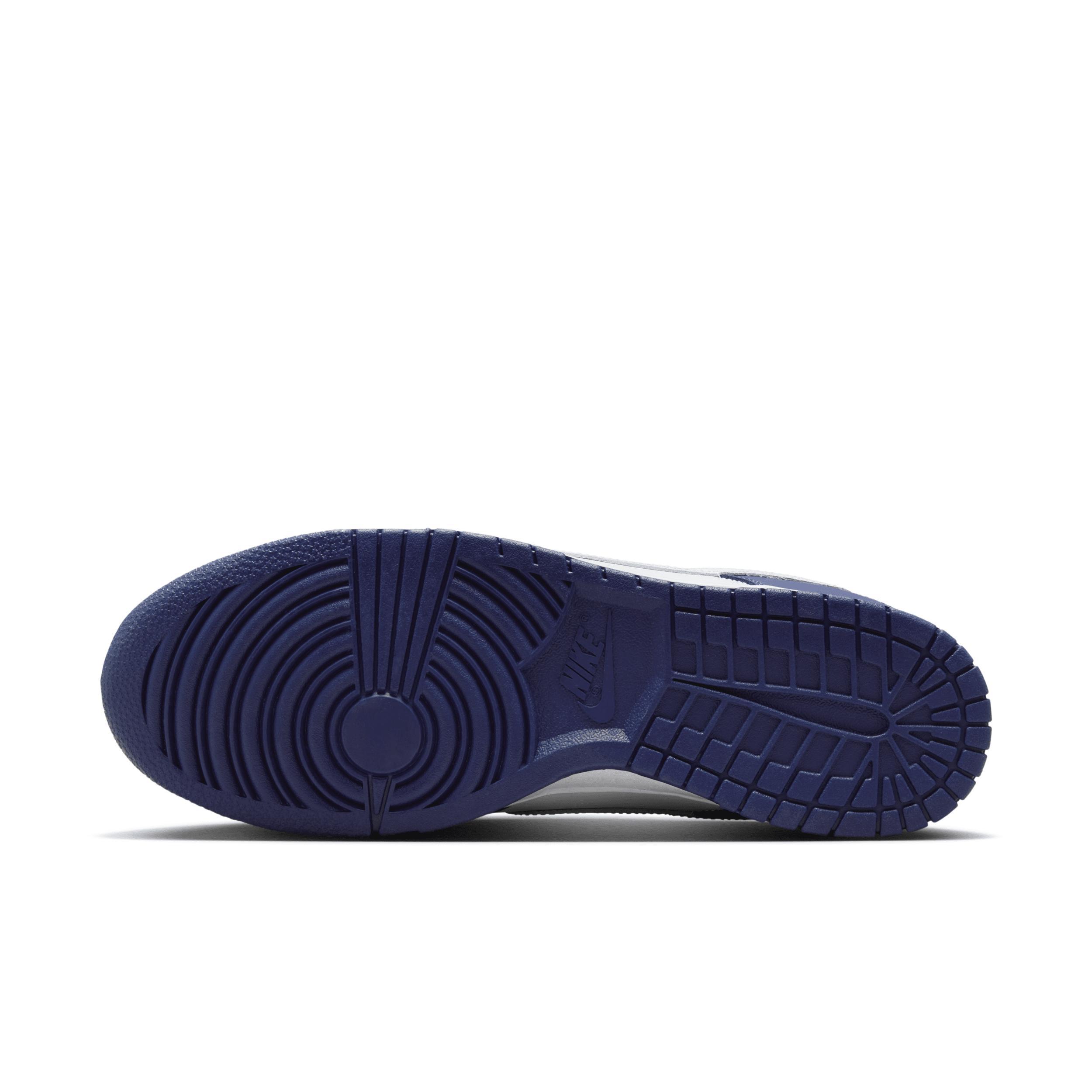 Nike Mens Nike Dunk Low Retro - Mens Basketball Shoes Product Image