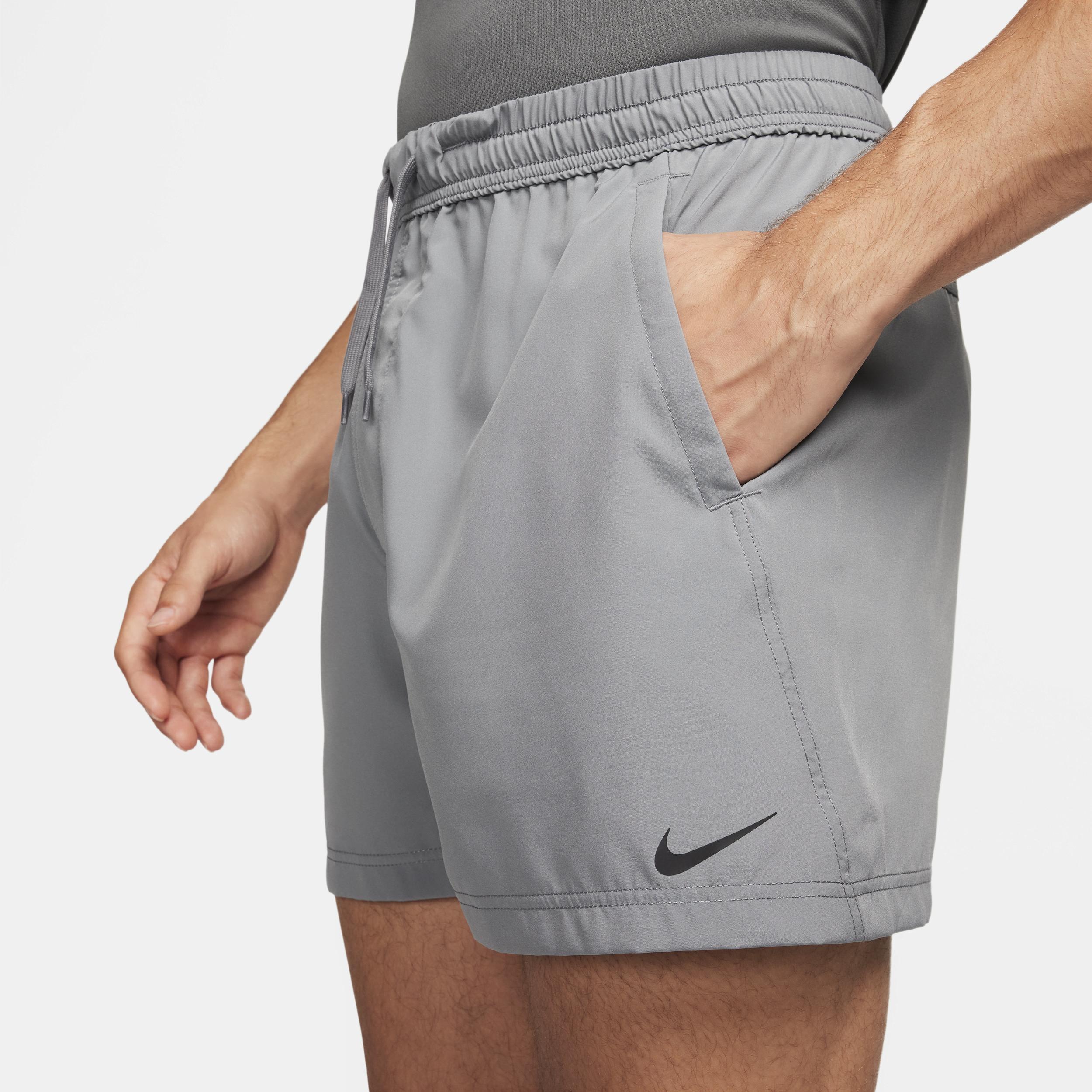 Nike Men's Form Dri-FIT 5" Unlined Versatile Shorts Product Image