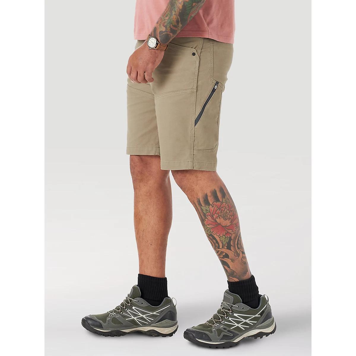 Wrangler ATG™ Men's Jackson Utility Short in Brindle Product Image
