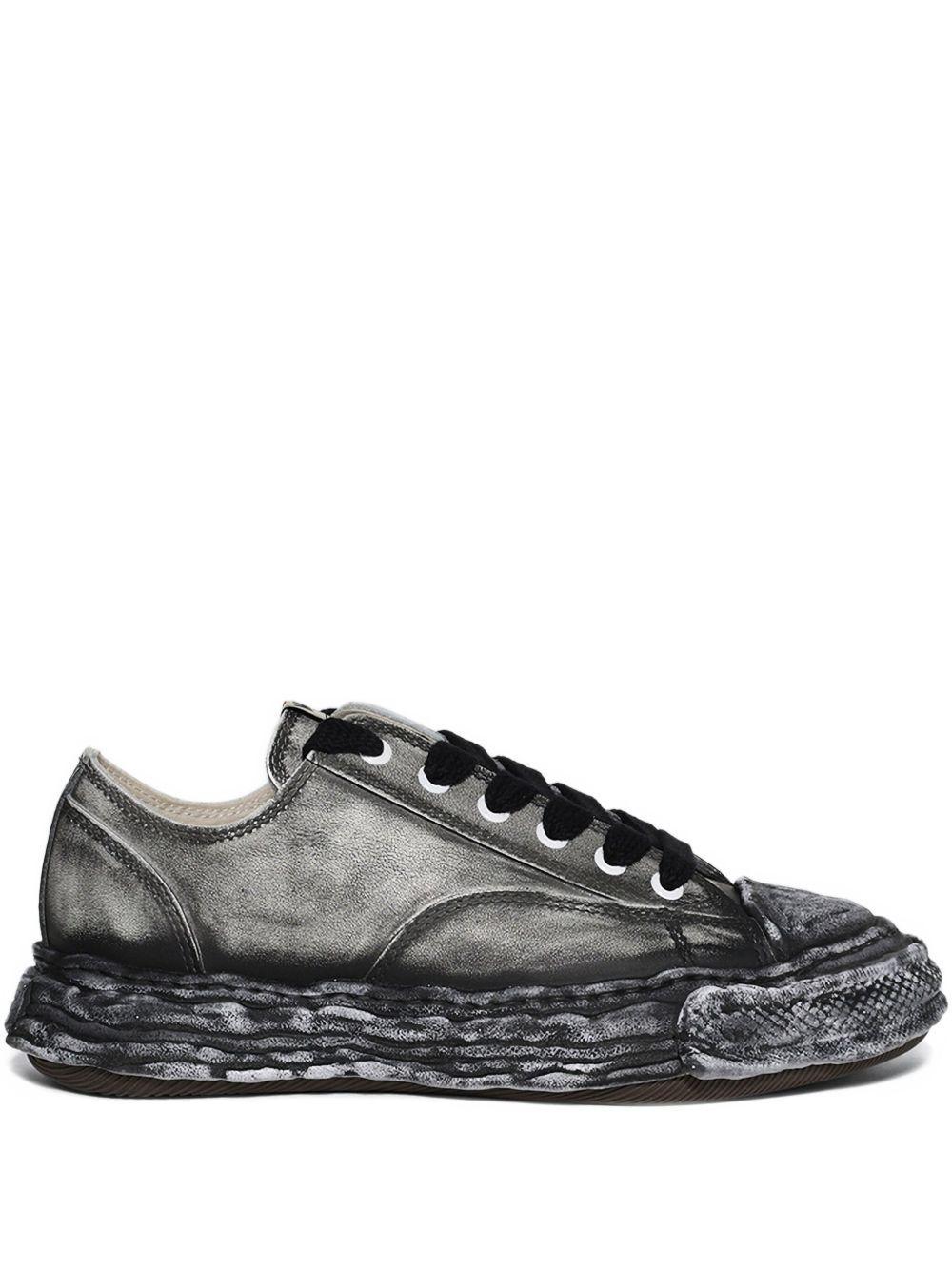 Peterson 23 faded leather sneakers Product Image
