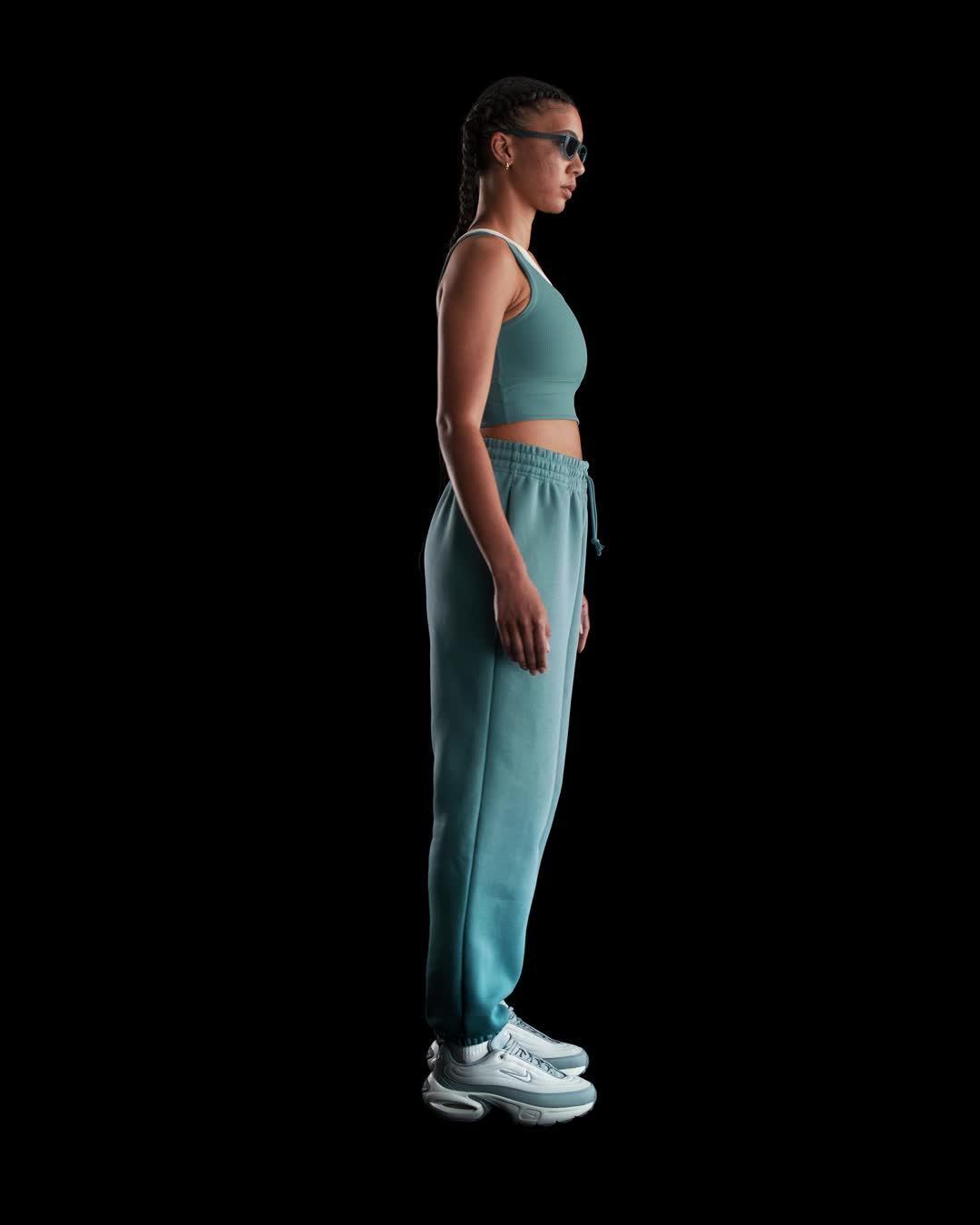 Nike Sportswear Phoenix Fleece Women's High-Waisted Oversized Sweatpants Product Image